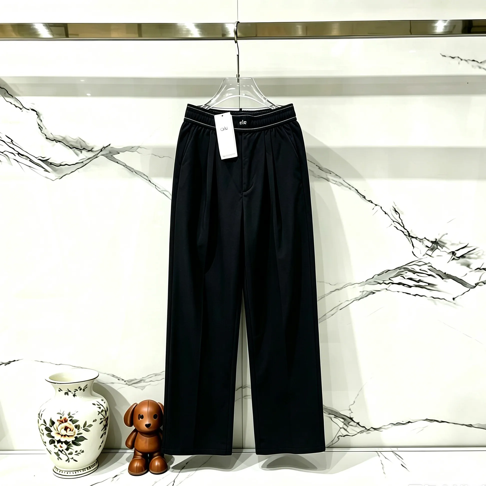 Style number: NH 08# Color: Black/Blue Size: S M L ✅ Versatile king for lazy people: super slim, suitable for sports, commuting and shopping. ✅ Details control ecstasy: with logo elastic waist, comfortable and not tight, with a sense of relaxation when walking.