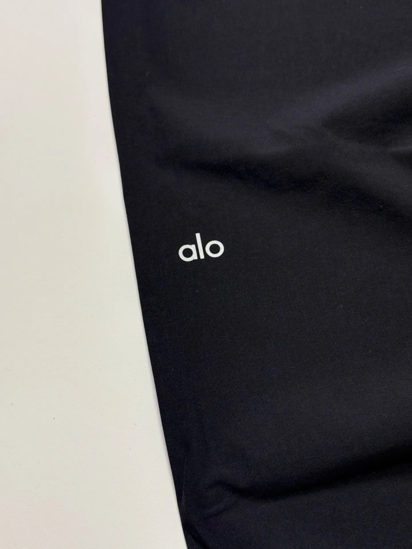 Style number: NH 08# Color: Black/Blue Size: S M L ✅ Versatile king for lazy people: super slim, suitable for sports, commuting and shopping. ✅ Details control ecstasy: with logo elastic waist, comfortable and not tight, with a sense of relaxation when walking.
