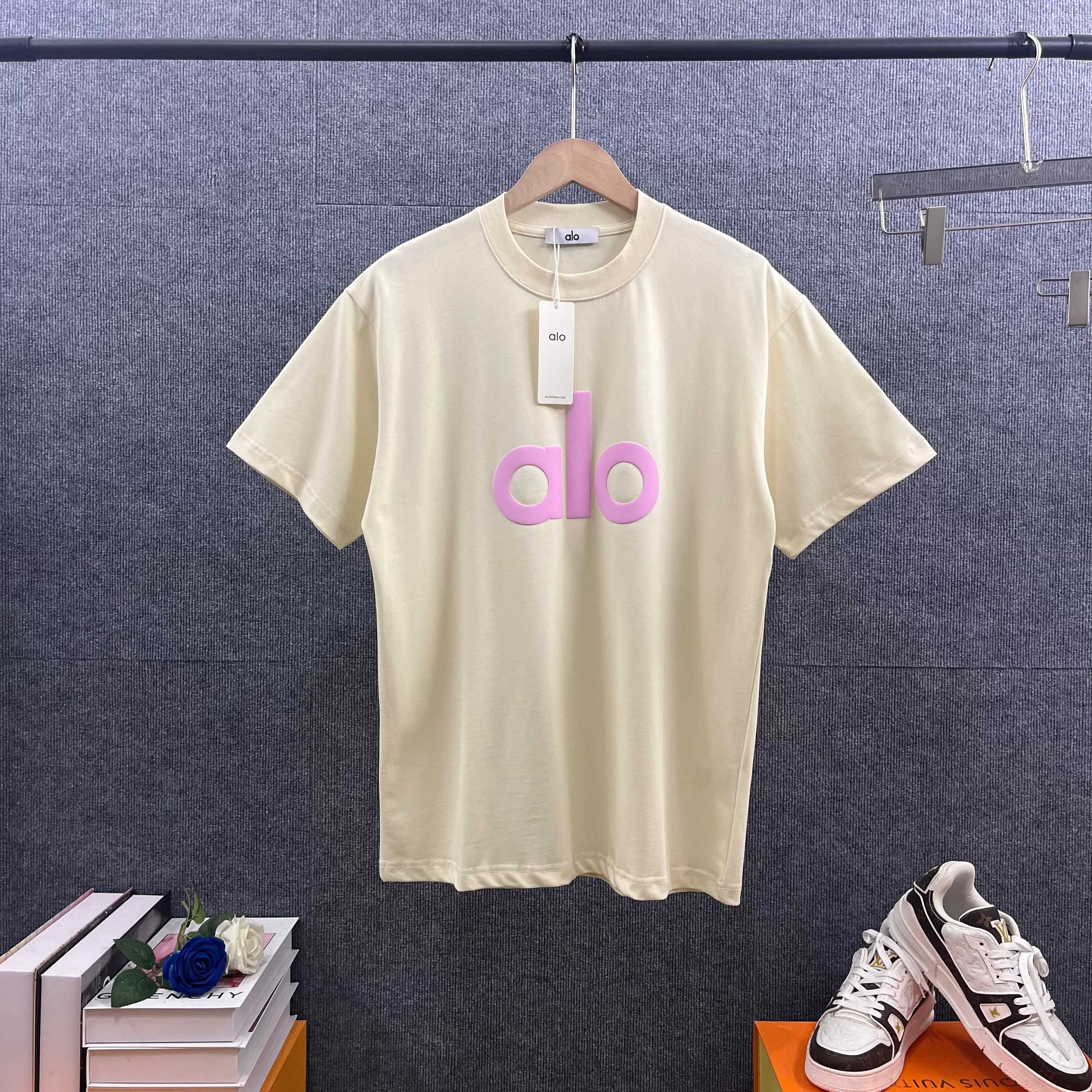 Alo 2026 New Arrival Classic logo T Same Style ：Black White Red Size： S （90-130 ） M （120-150 ） L （140-165 ） XL （160-180 ） XXL （180 ）