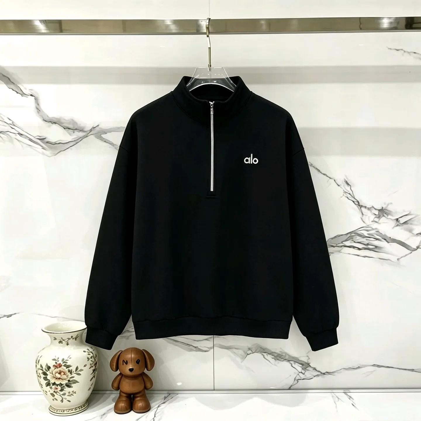 🧵Top LT 03# Color: Black/Dark Gray/Blue Size: S M L Pay attention to details, such as elastic cuffs on cuffs and hems to prevent clothes from sliding while highlighting the figure. Same Style for men and women🉑There are matching pants