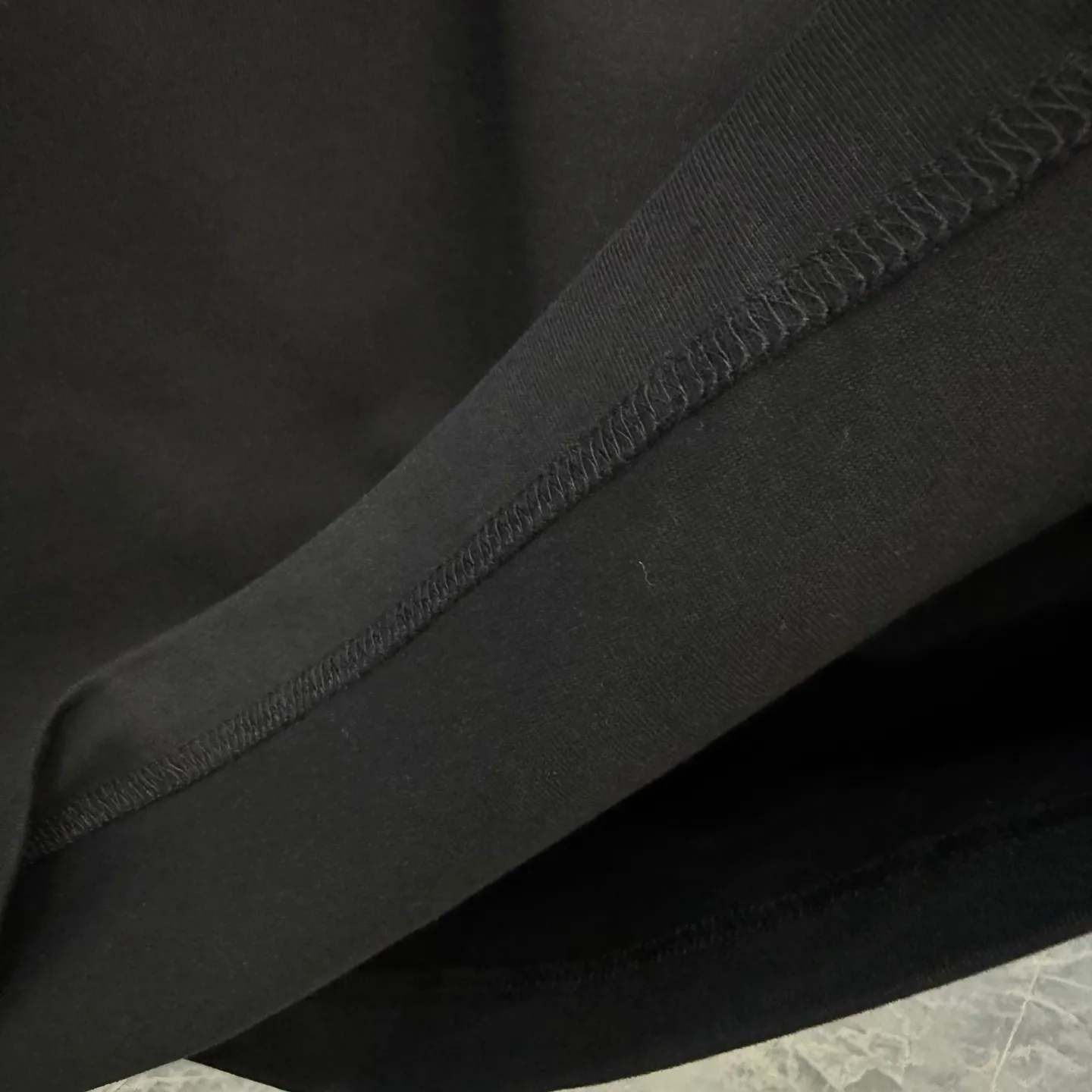 alo 85 : 26 : g Size：S M L XL 2XL : : ( ) : Same Style :Black White : :In Stock Quality