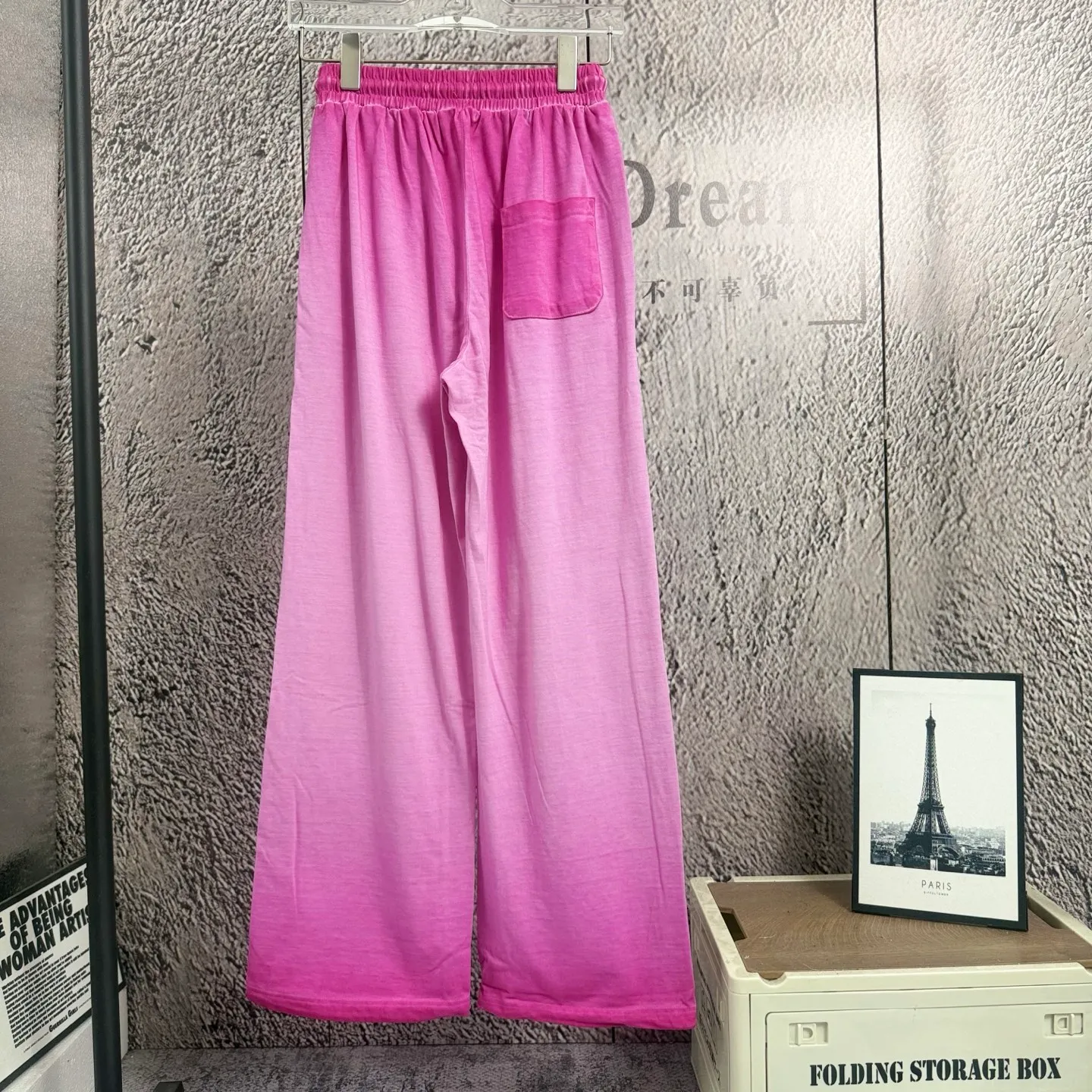 "𝙉𝙚𝙬⚜️alo" 2026 Spring and Summer New Arrival straight trousers for men and women Same Style gram pure cotton Retro old gradient three-dimensional sequin print Color: Pink Fluorescent Green Gray Military Green Sizes: S M L XL XXL