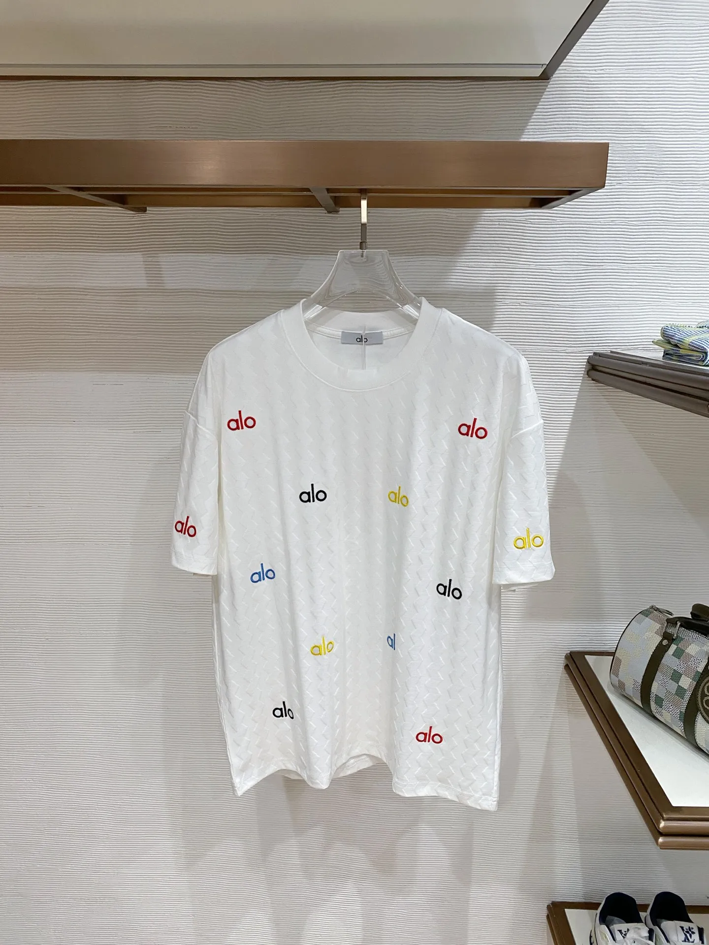 Alo Spring and Summer New Arrival Short Sleeve Embroidery Craft Sizes: M-3XL