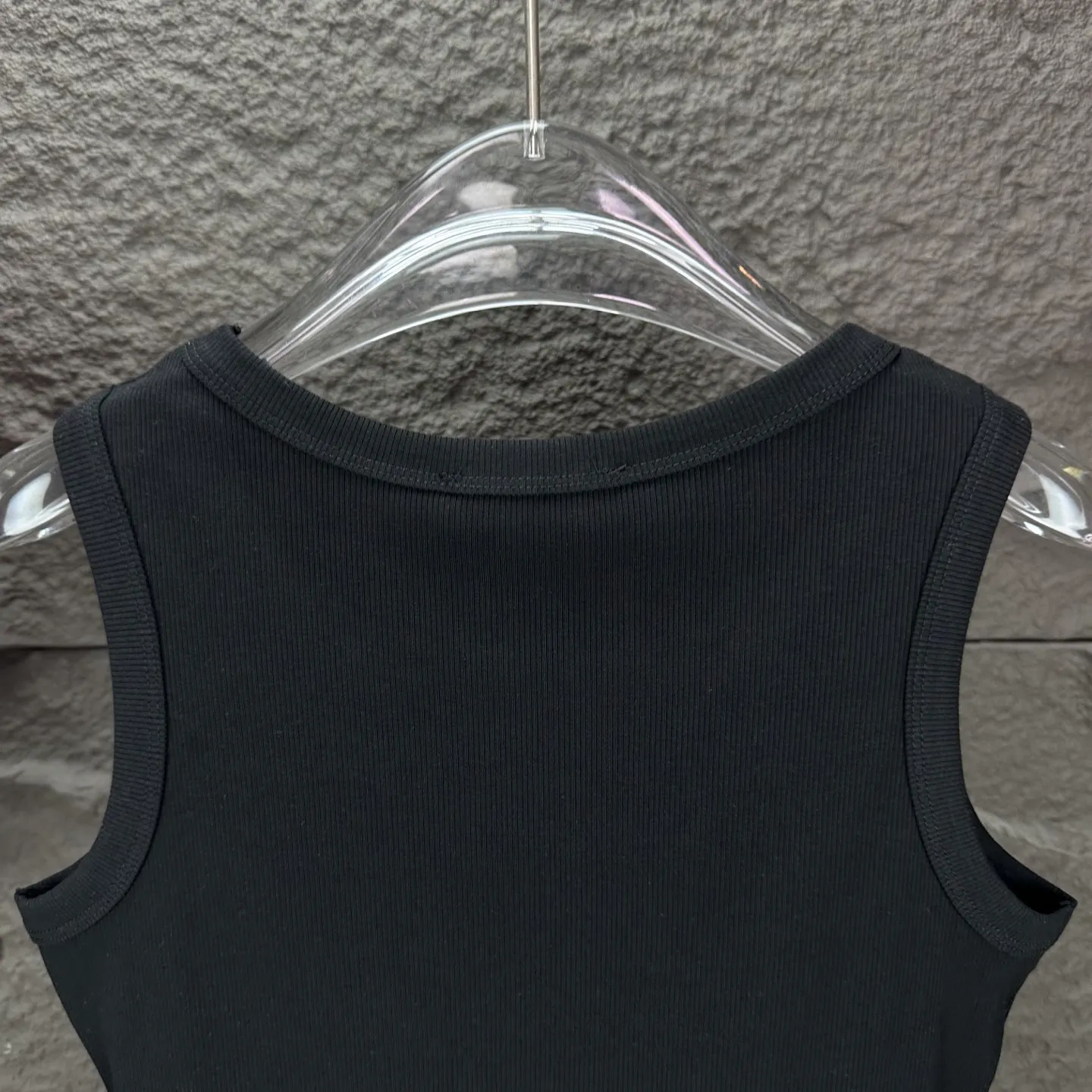 （ ） ALO 2026New Arrival logo Same Style Quality😘😘 Versatile 👍 ：Black、Gray、Pink、White Size：S、M、L