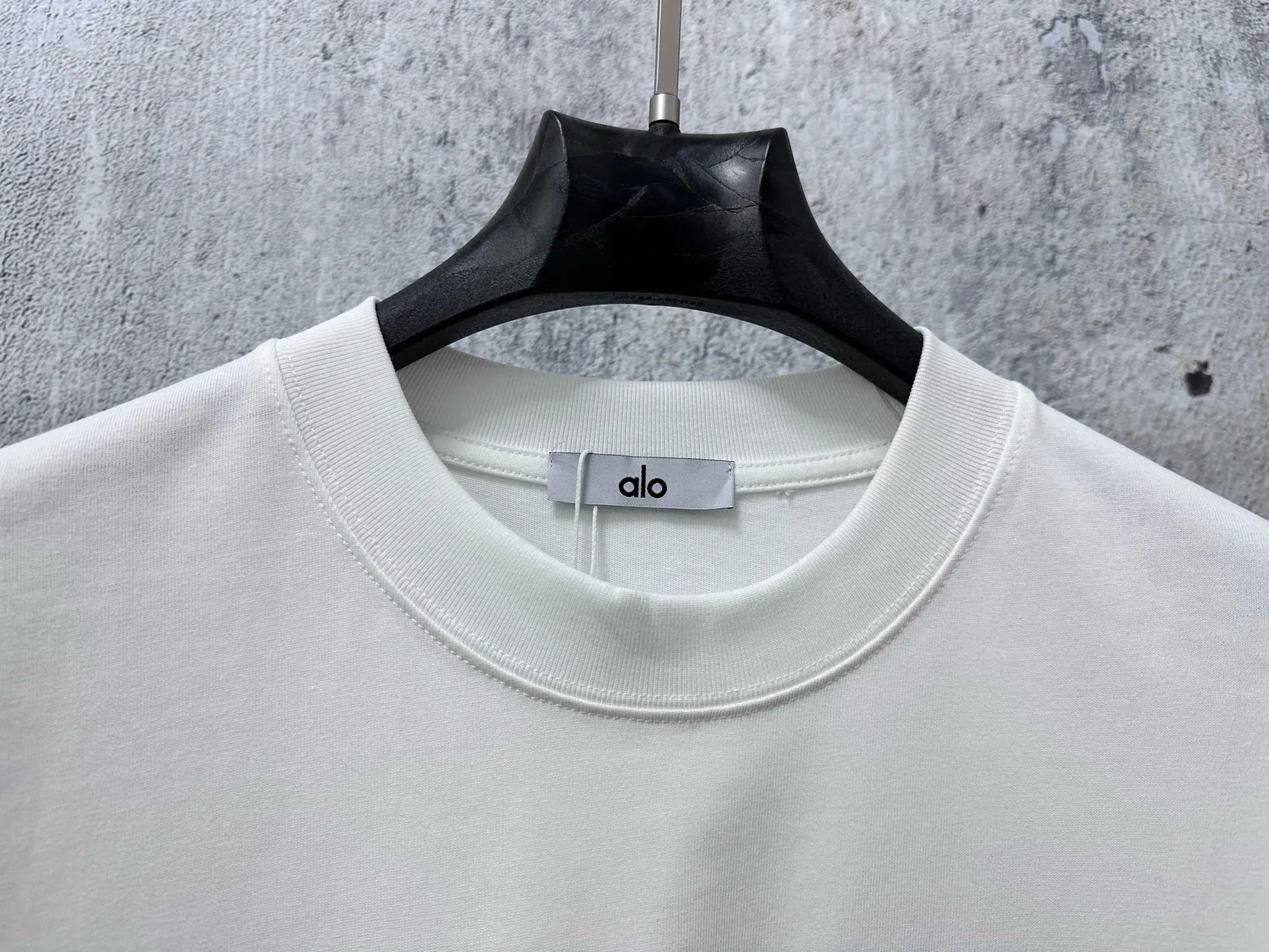 ALO 25ss New Arrival T g ， 。 、 ， 。 Size：XS-L