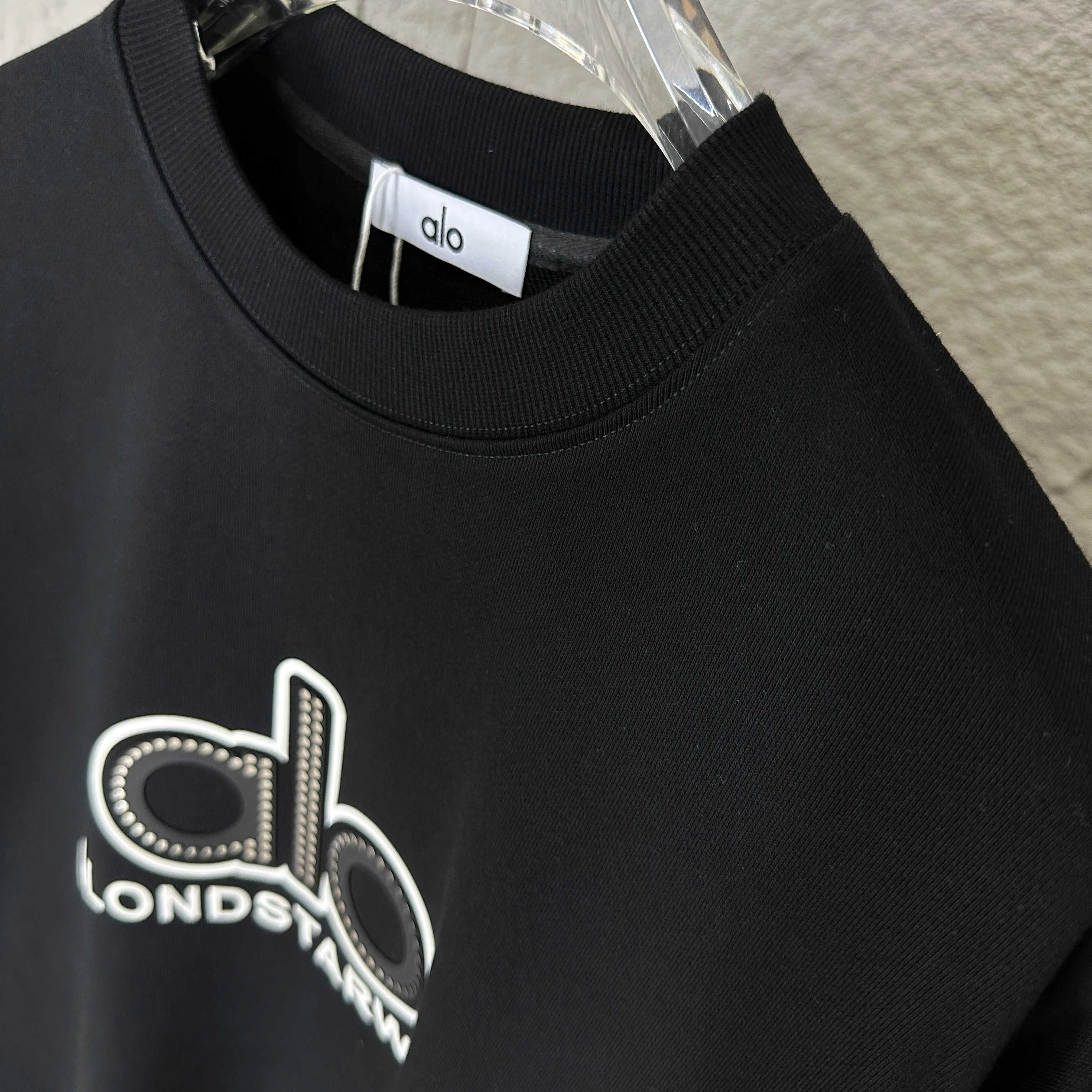Alo*2025 New Arrival Classic + logo Same Style ：Black White （ ） Size： S （90-130 ） M （120-150 ） L （140-165 ） XL （160-180 ） XXL （180 ）