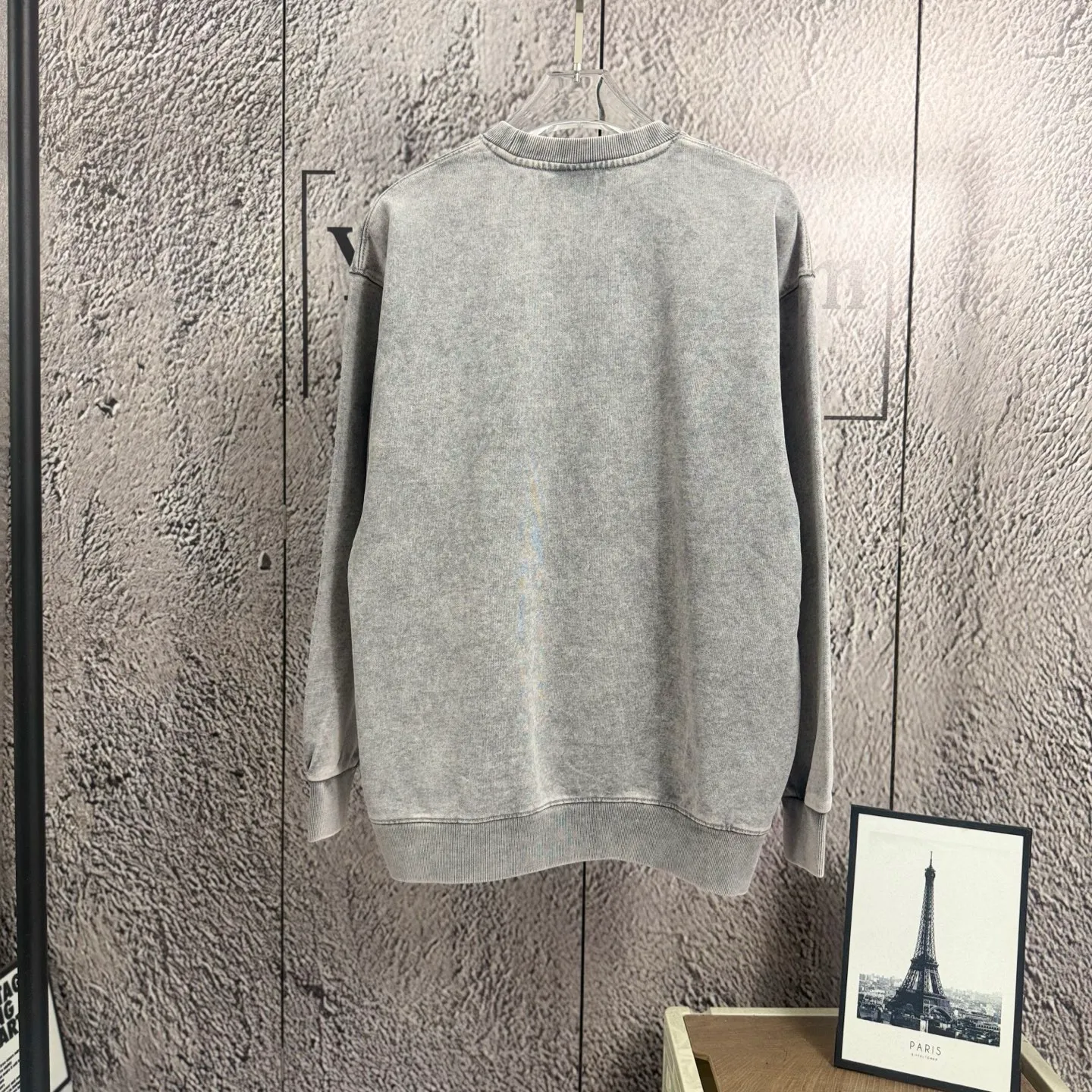 "𝙉𝙚𝙬⚜️alo" 2026* Autumn and Winter New Arrival long-sleeved sweatshirt for men and women, Same Style, double-ply terry cotton, aged fried snowflakes, three-dimensional printing Size: S M L XL XXL Color: Black Rose Red Khaki Gray Dark Red