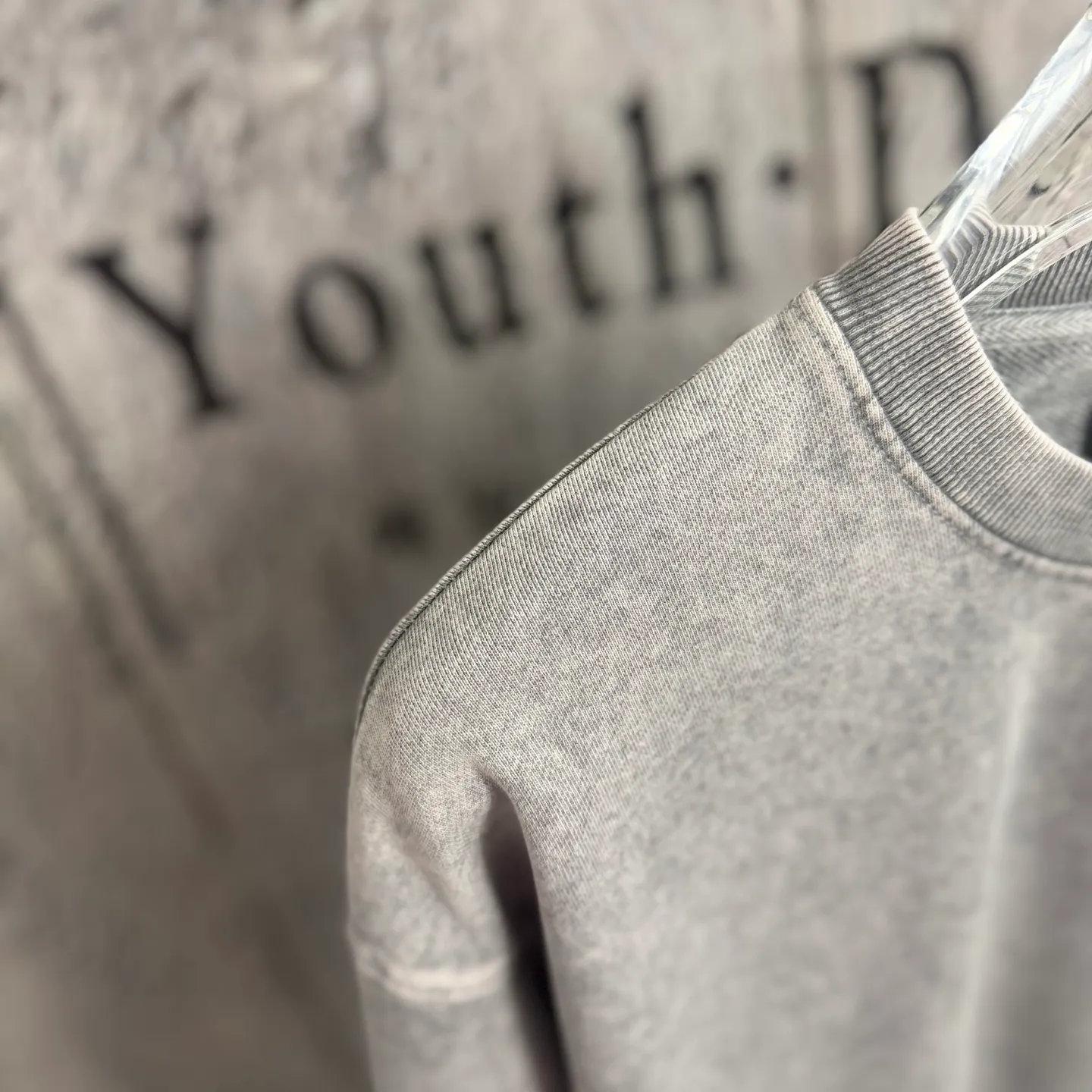 "𝙉𝙚𝙬⚜️alo" 2026* Autumn and Winter New Arrival long-sleeved sweatshirt for men and women, Same Style, double-ply terry cotton, aged fried snowflakes, three-dimensional printing Size: S M L XL XXL Color: Black Rose Red Khaki Gray Dark Red