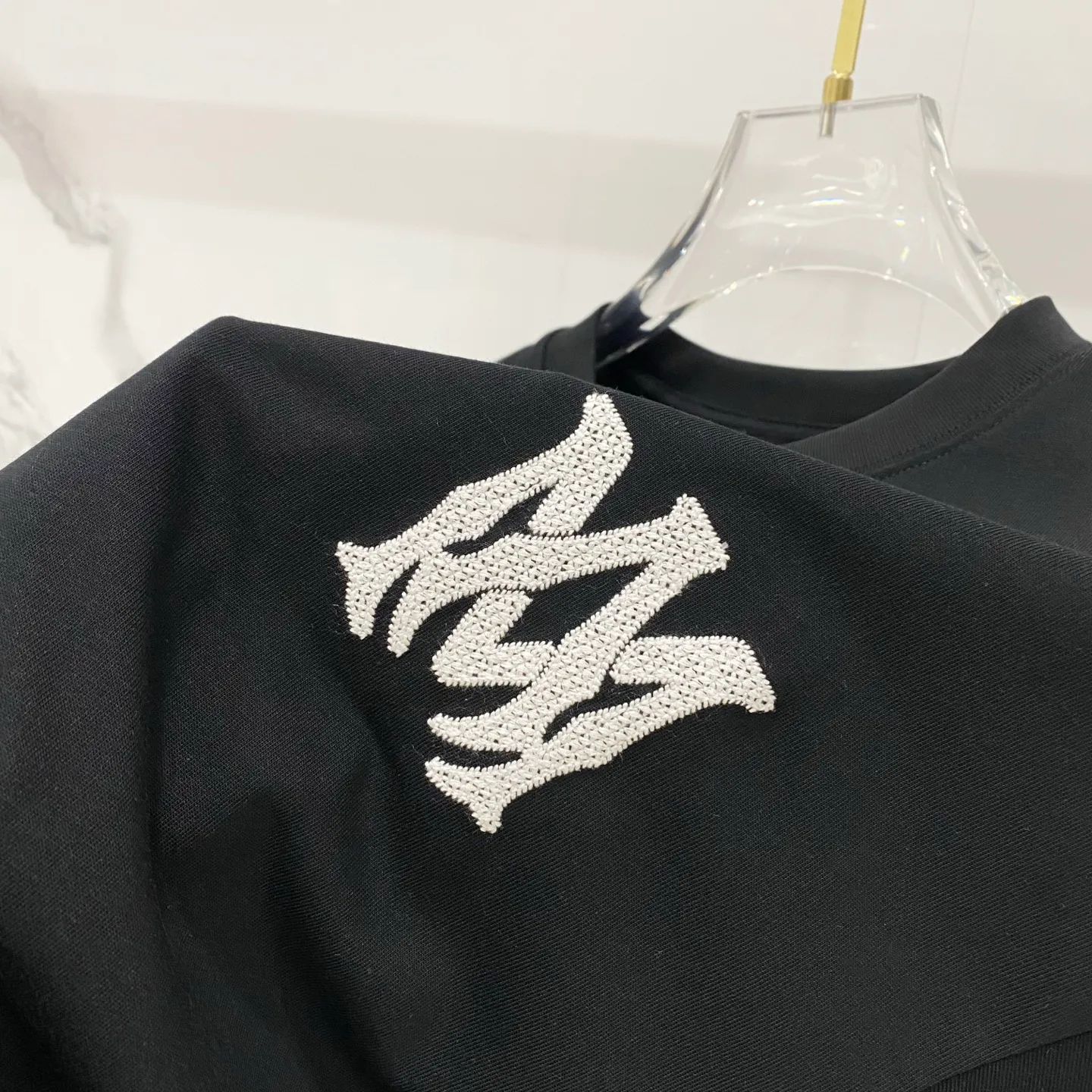 AMIRI/ - T 🪡 LOGO Quality 100 ％ Versatile Size:XS-L :Black.White.Blue.Gray