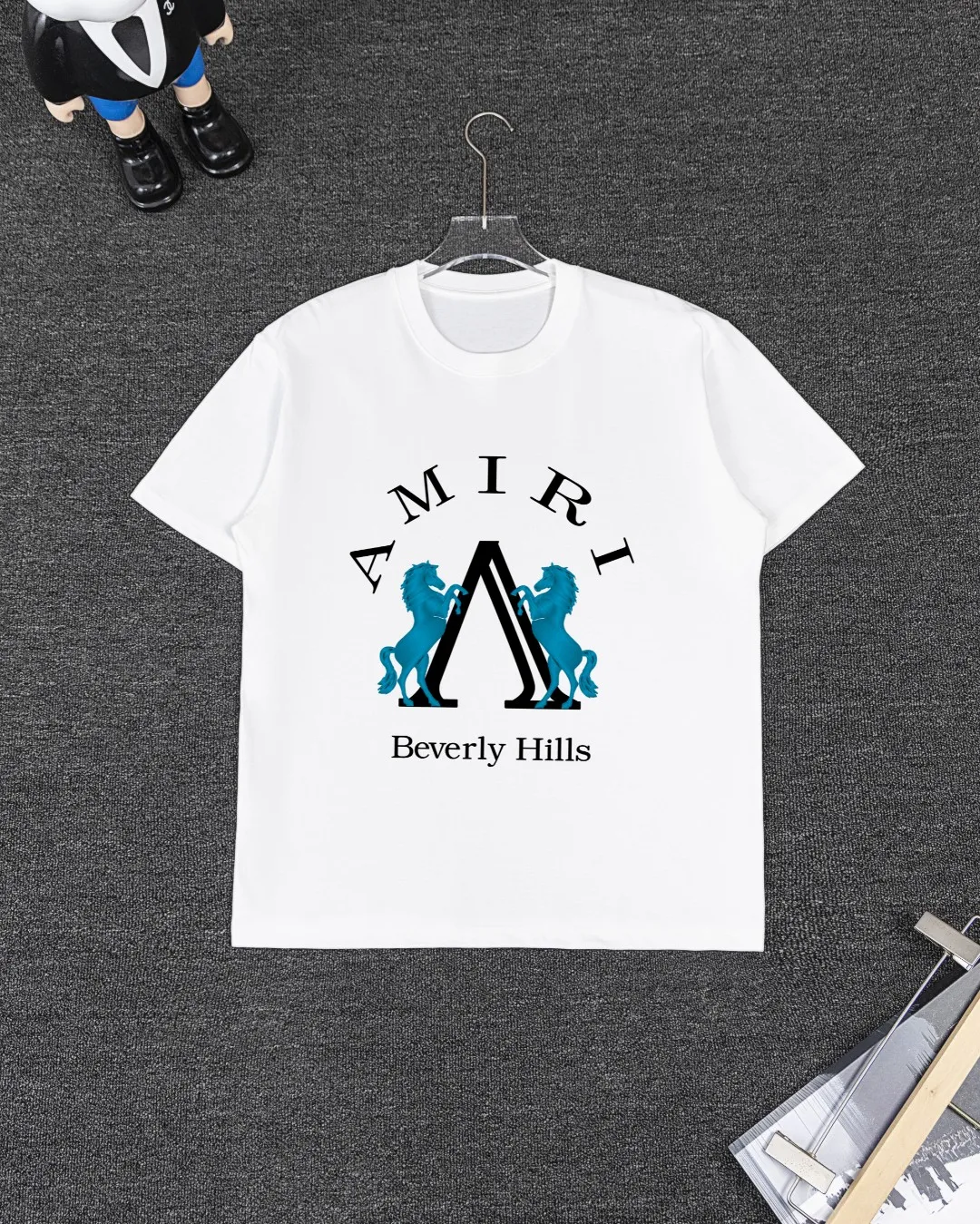 AMIRI ， + ， ， ， ， 。 Sizes： S M L XL XXL ：50 52 55 58 61 ：69 71 73 75 77 ：48 50 53 56 58 ：22 22.5 23 23.5 24 ， 1-3CM