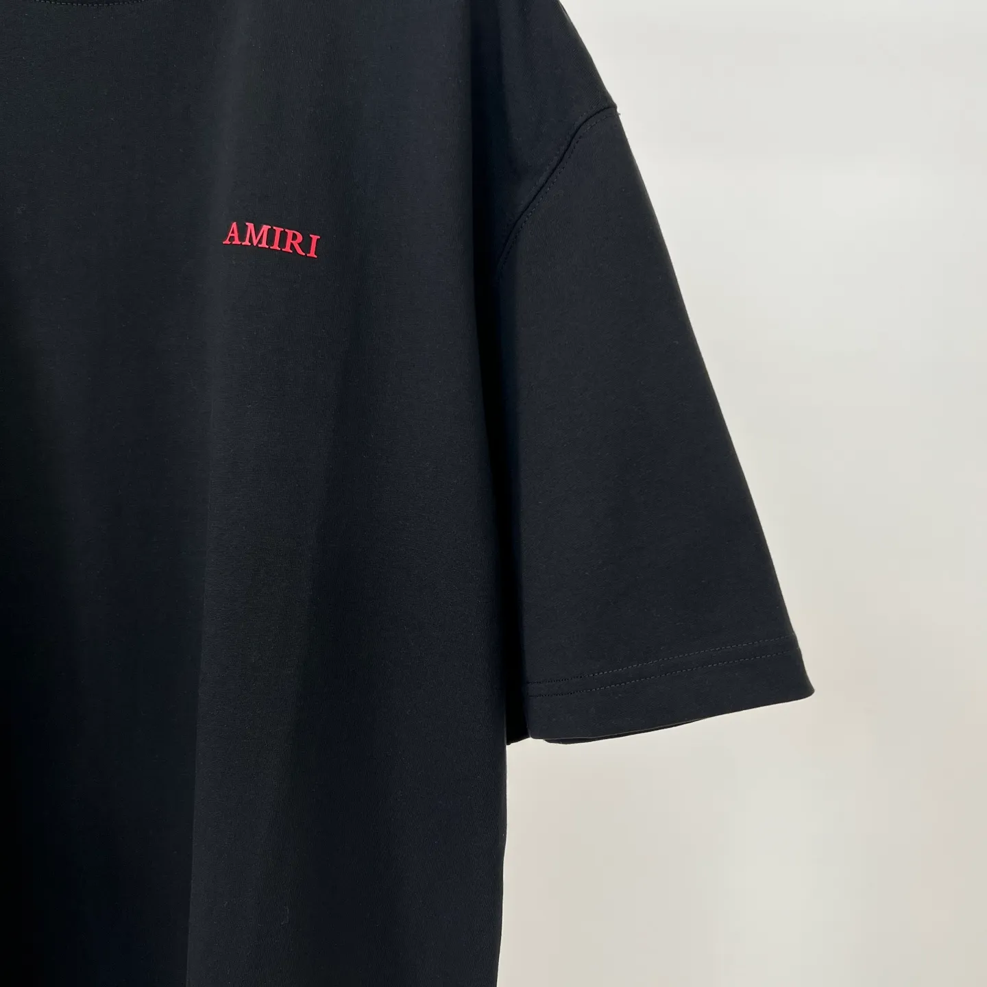 Amiri 25 T ！ logo ， ， Versatile ： 、 Sizes：S-XXL