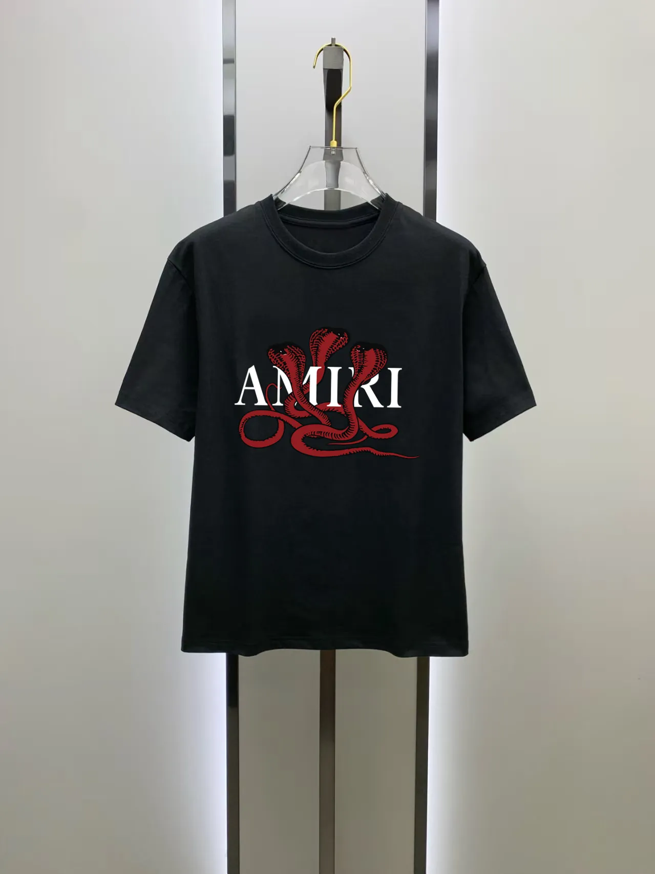 AMIRI# 2026 New Arrival New Arrival T Premium ！ logo Premium . . . . . ！ ！ ：Black。White！ Sizes： S M L XL XXL ：50 52 55 58 61 ：69 71 73 75 77 ：48 50 53 56 58 ：22 22.5 23 23.5 24 ， 1-3CM
