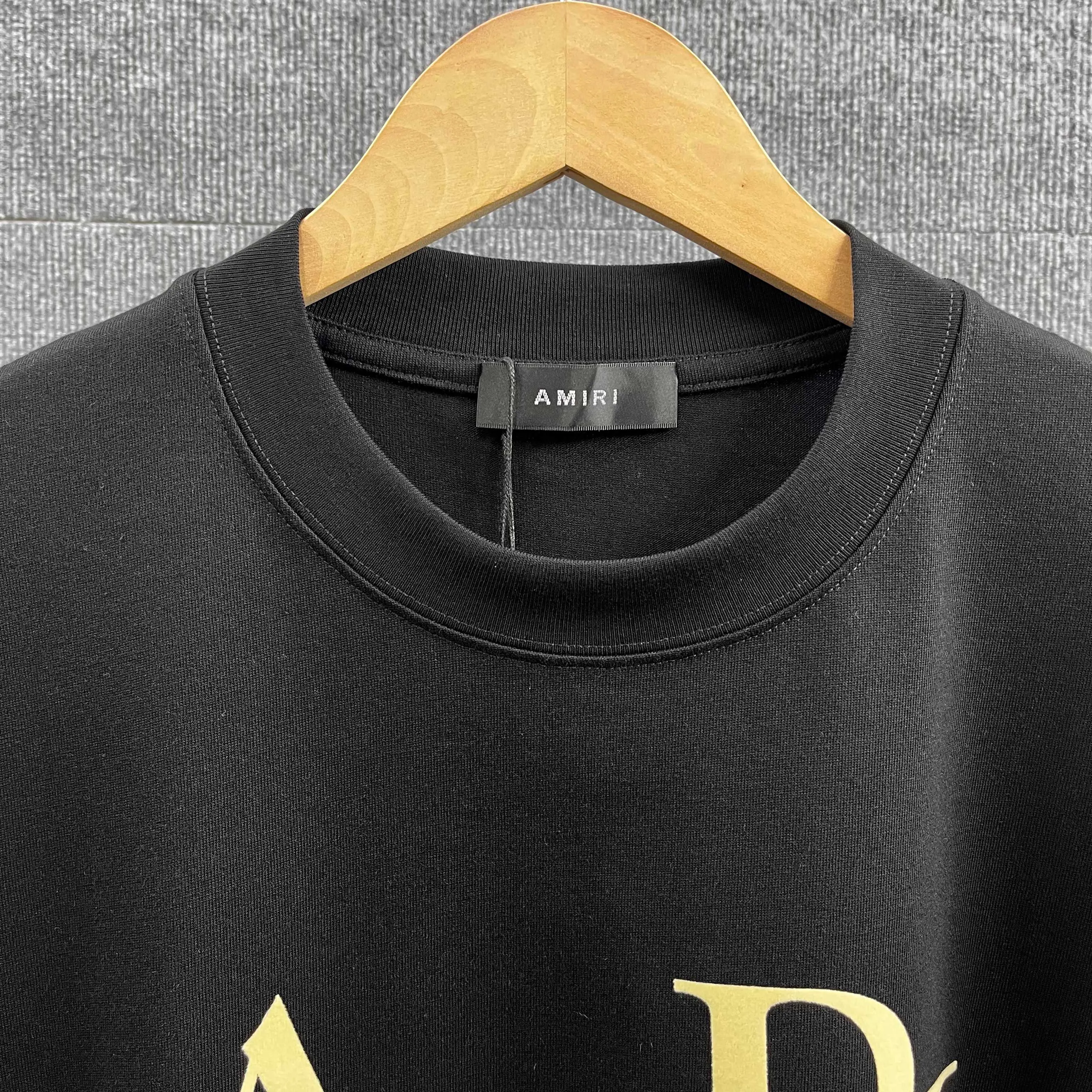 Ami* * 2026 New Arrival Classic t Same Style ：Black White Size： S （90-130 ） M （120-150 ） L （140-165 ） XL （160-180 ） XXL （180 ）