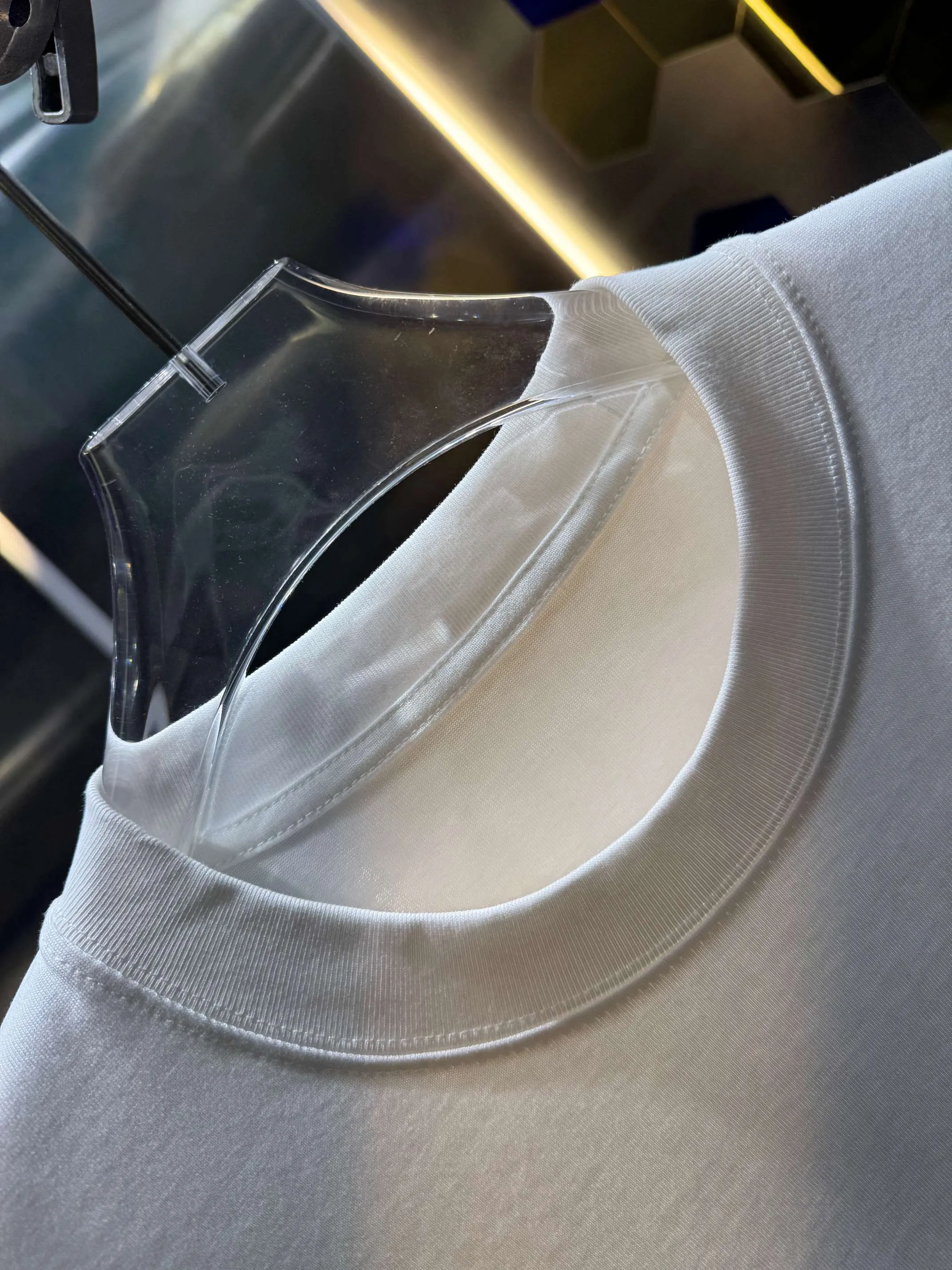 Amiri*Emile 2026 Early Spring and Summer New Arrival Customized plain cotton double yarn fabric Short-sleeved T-shirt Classic letter printing technology Men and women Same Style Hang tag Collar label Washing mark Complete with three labels Color: Black White Green Purple Size: S M L XL XXL