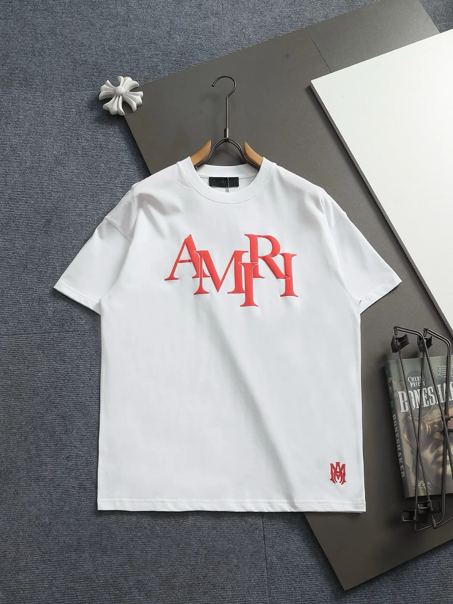 AMIRI Classic Logo ， Retro Same Style T Versatile ：Black White Blue Size：XS~L