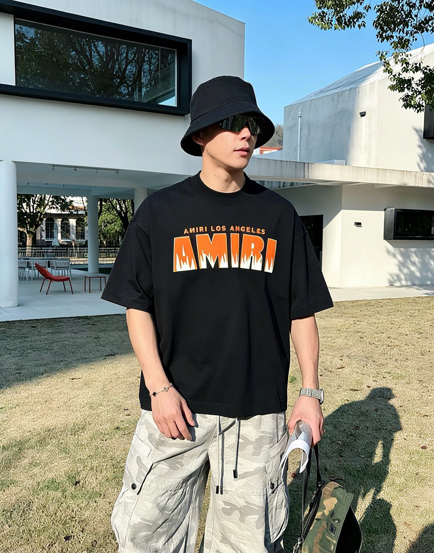 ami~ Flocking thick plate with glue letters, "Difference Currency Fabric" Double yarn pure cotton, tight yarn, very comfortable upper body, Same Style half sleeves for men and women, dropped shoulders, loose version Color: Black White Coffee Brown Size: S (90-130 pounds) M (125-150 pounds) L (135-165 pounds) XL (160-190 pounds) XXL (185 pounds)