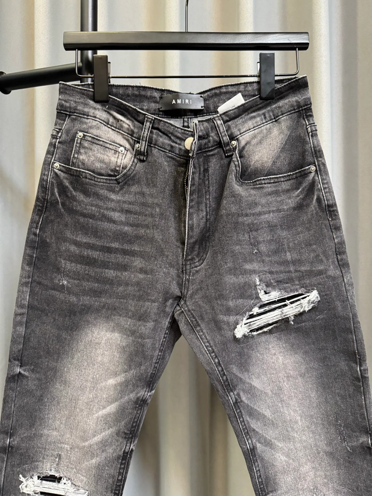 [High version] Amiri MX 1 26Ss patchwork leather ripped knife-cut slim fit washed jeans (picture color) Size: 28 30 32 34 (s-xl)