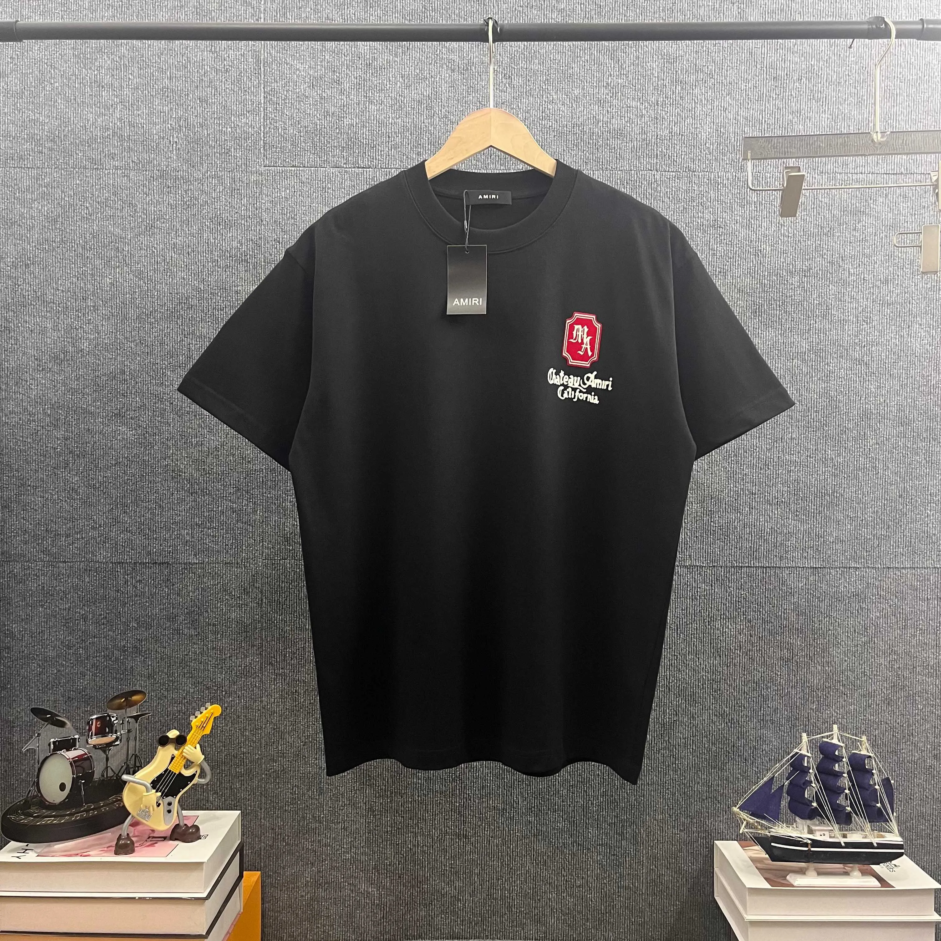 Ami* * 2026 New Arrival Classic T Same Style ：Black White Size： S （90-130 ） M （120-150 ） L （140-165 ） XL （160-180 ） XXL （180 ）