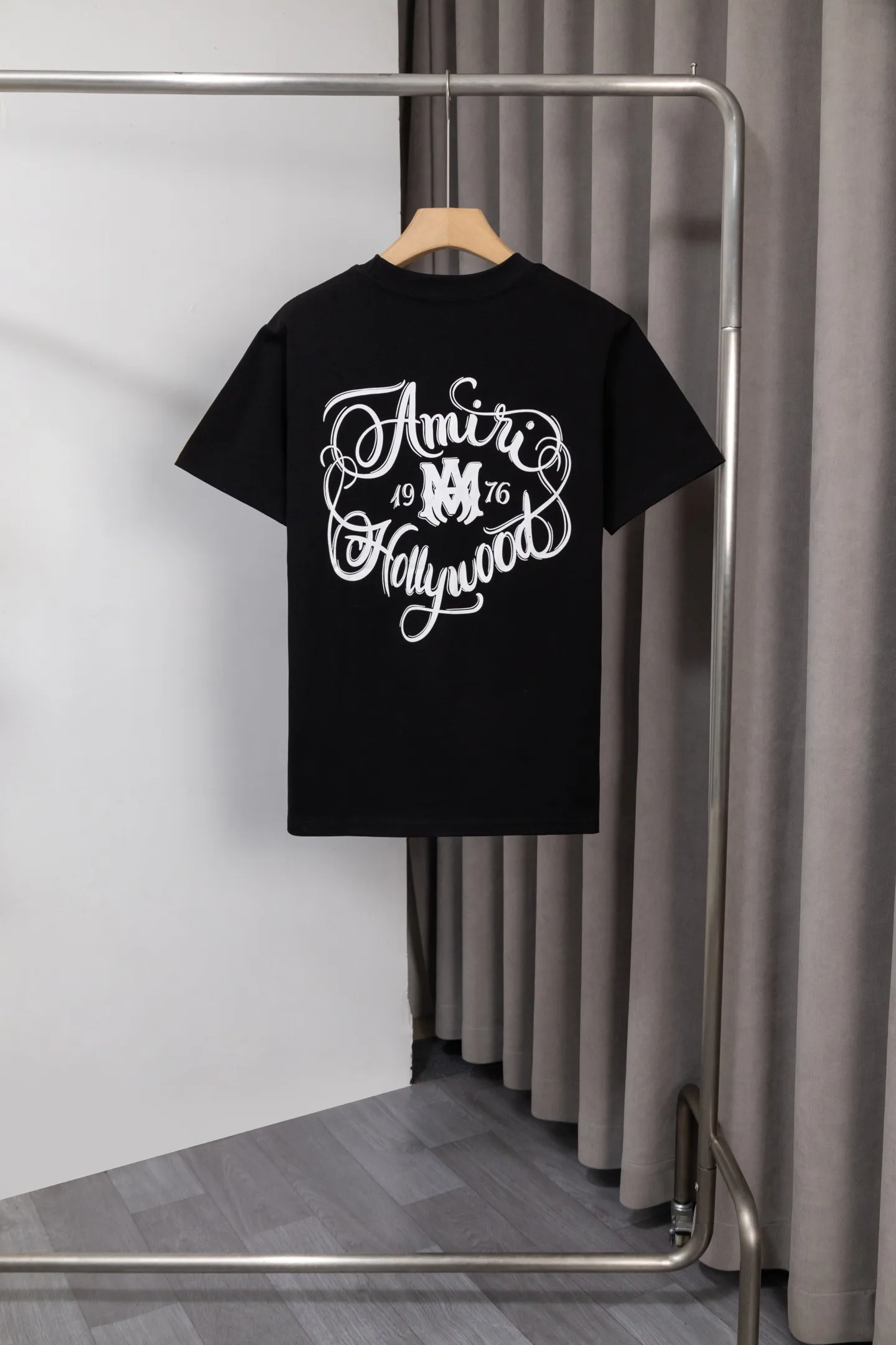 Y 032 《𝙉𝙚𝙬♈️AMIRI》 41ss New Arrival T ， + logo ， ， ， Versatile， Same Style。 : Black，White，Size:M～XXL