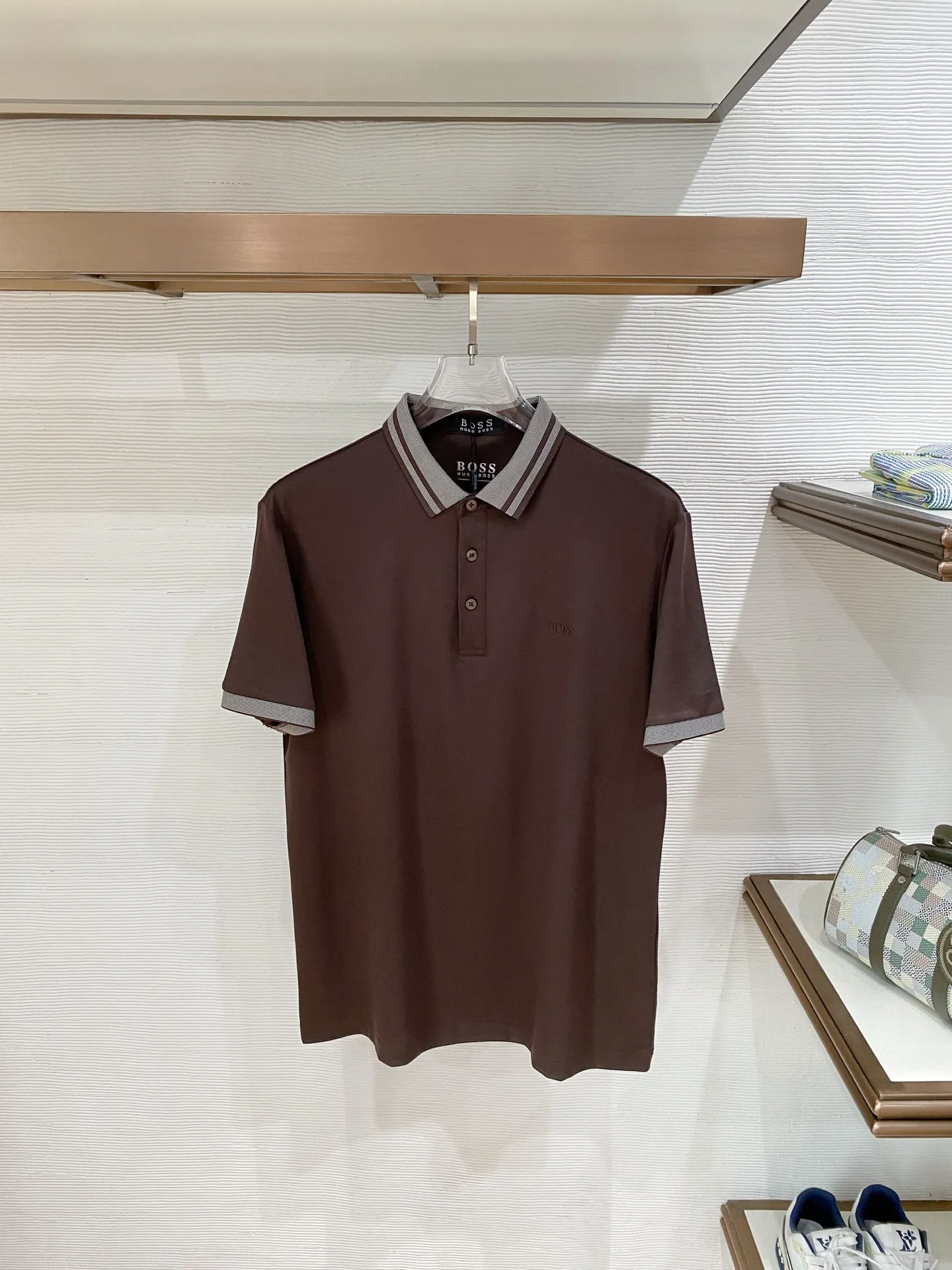 Boss ， ， 、 、Navy Blue、 。 ， ， 。 ，Breathable 。 Classic ， ， 。 Sizes：M-4XL