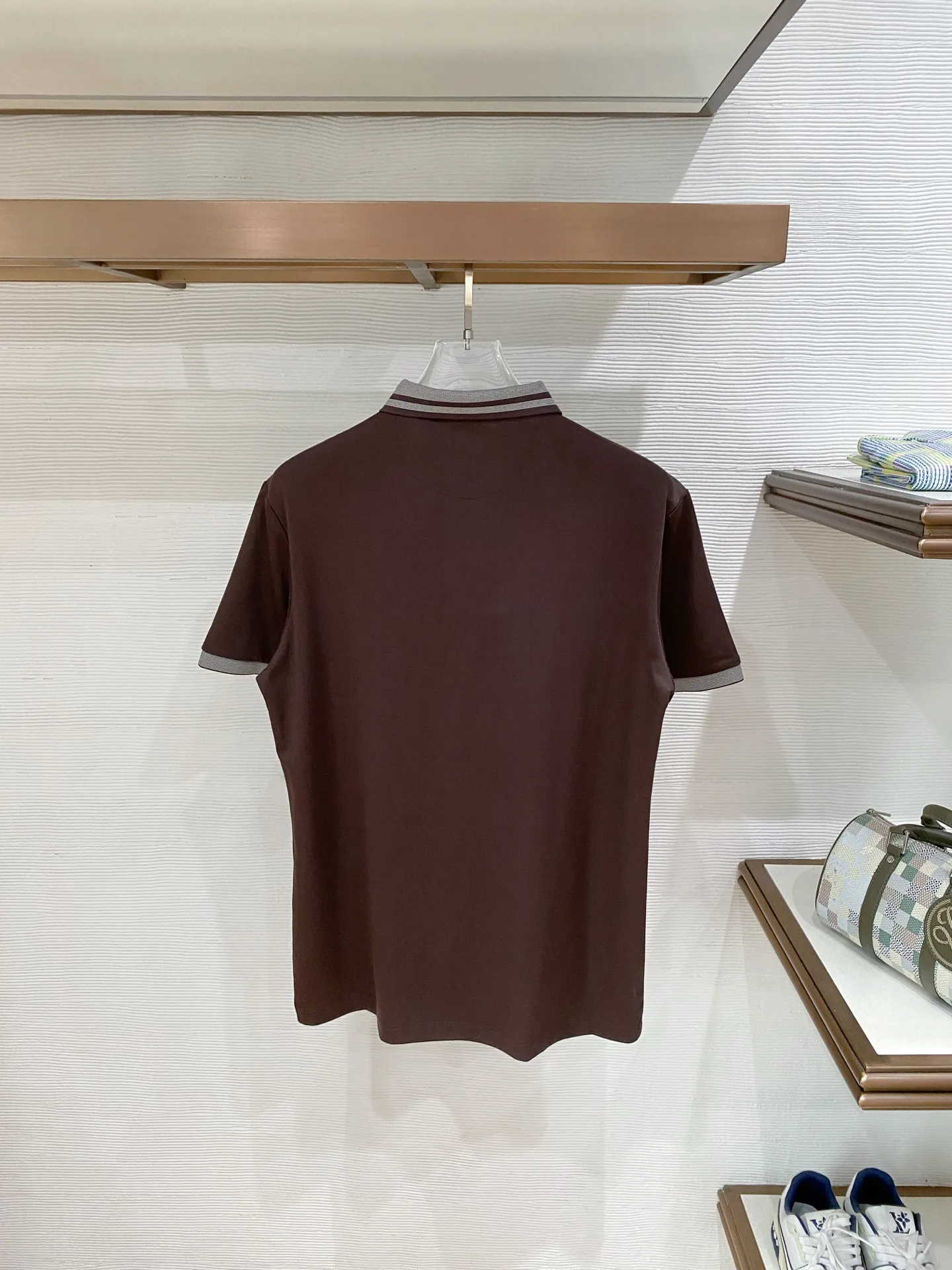 Boss ， ， 、 、Navy Blue、 。 ， ， 。 ，Breathable 。 Classic ， ， 。 Sizes：M-4XL