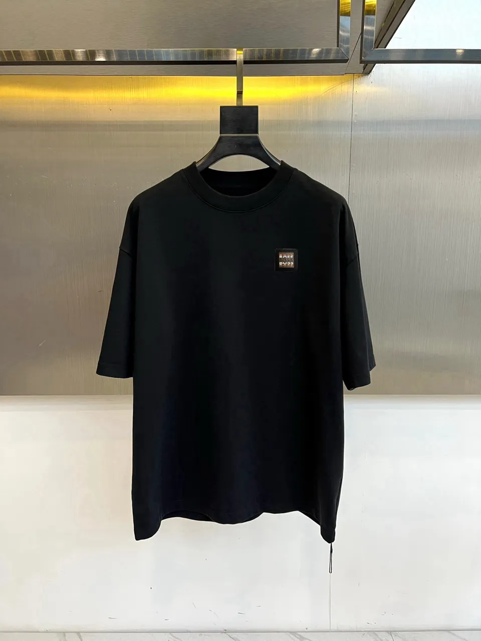 ，Boss 2026 Classic T ， ， ， ， ， 。 ， ， ， ， 。 ， ，Breathable ， 、 。 ， ， ， 。 T ， ， 。2026 ， ， 。S XXL（ 173，140 M ）