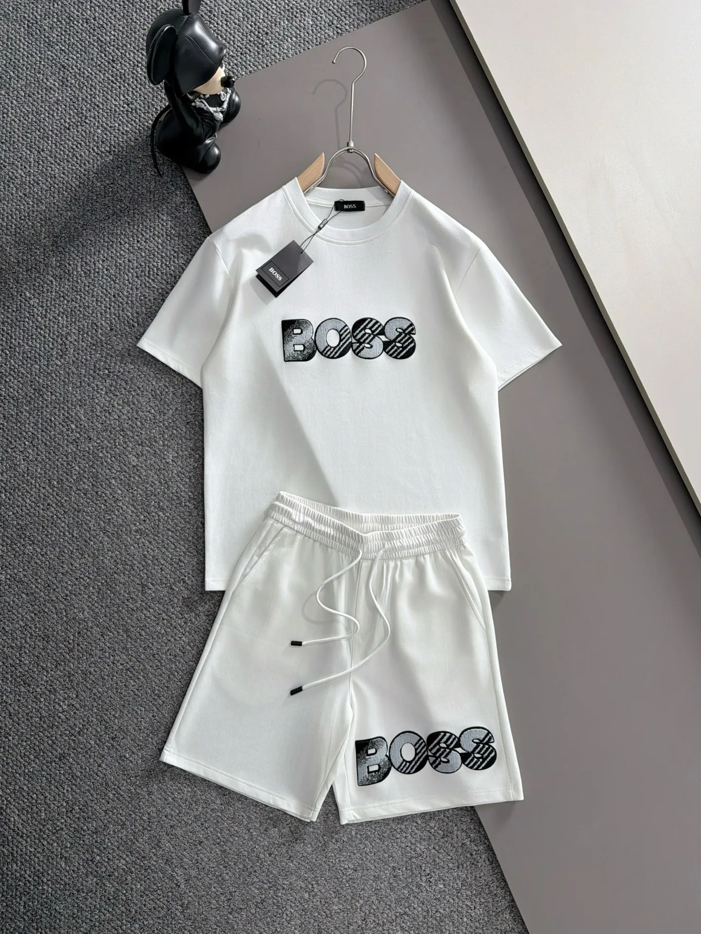 BOSS 2026ss New Arrival ，Premium ！ Breathable ， ， ， Quality。 ！ ， ！Sizes：M-3XL