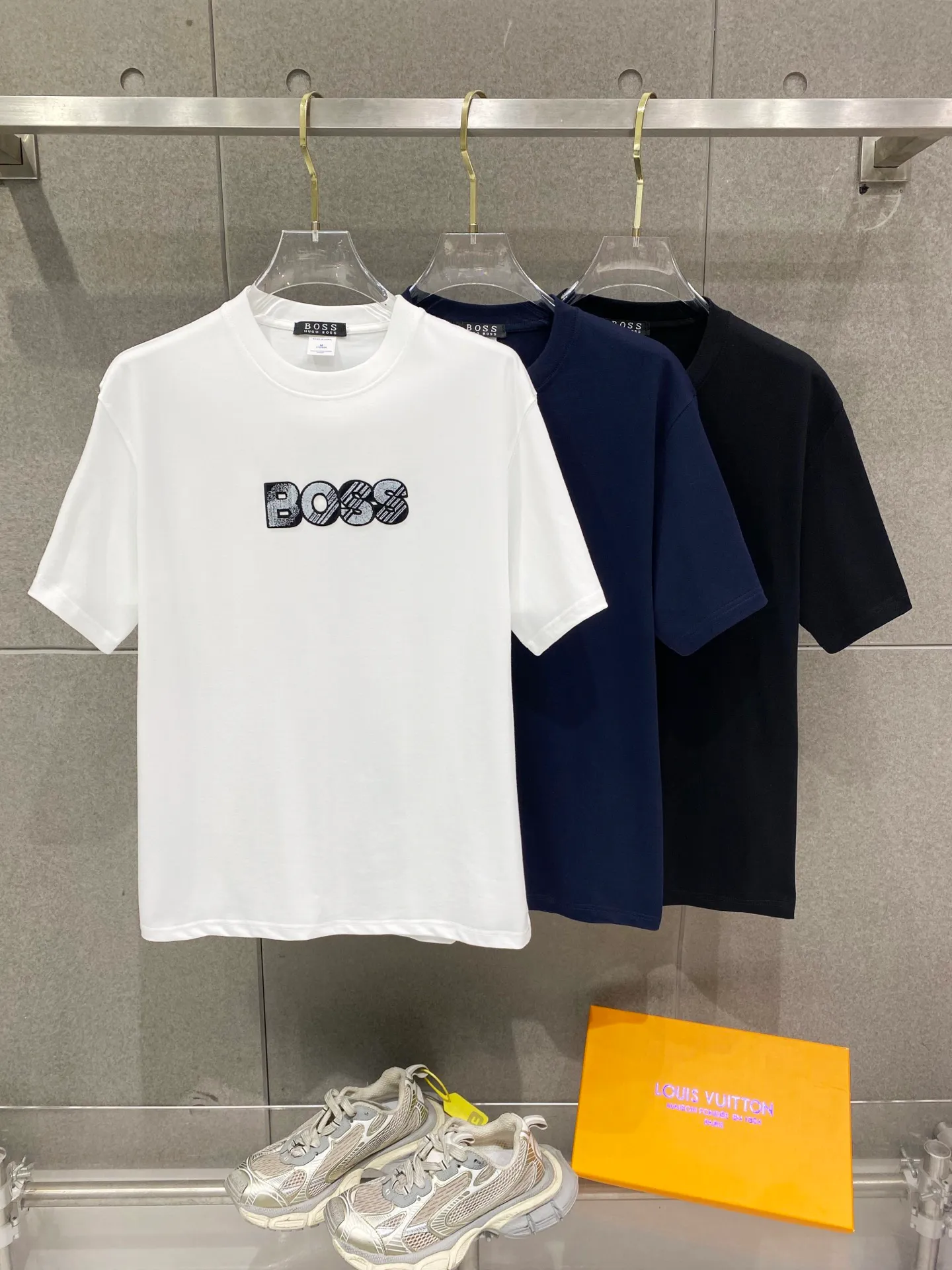 BOSS， ， ，Classic logo ， Quality Original ， ， ， Premium 。 ！ :Black White，Royal Blue Sizes: S-XXL : g