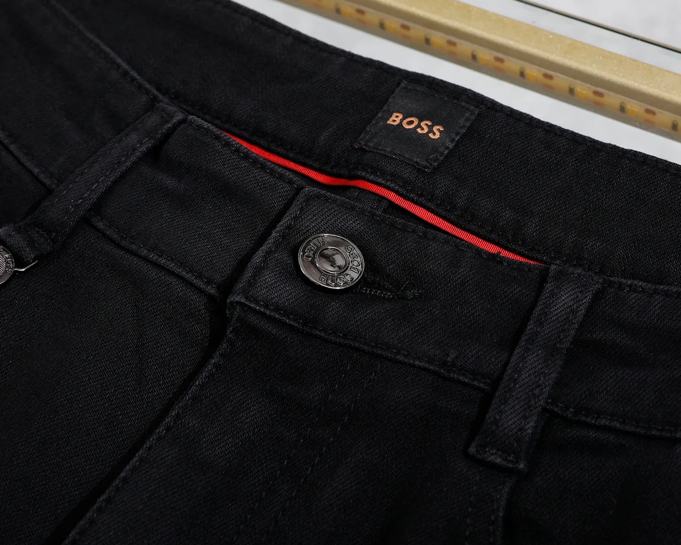 BOSS NO：66859 Size ：30 To 42 yarda
