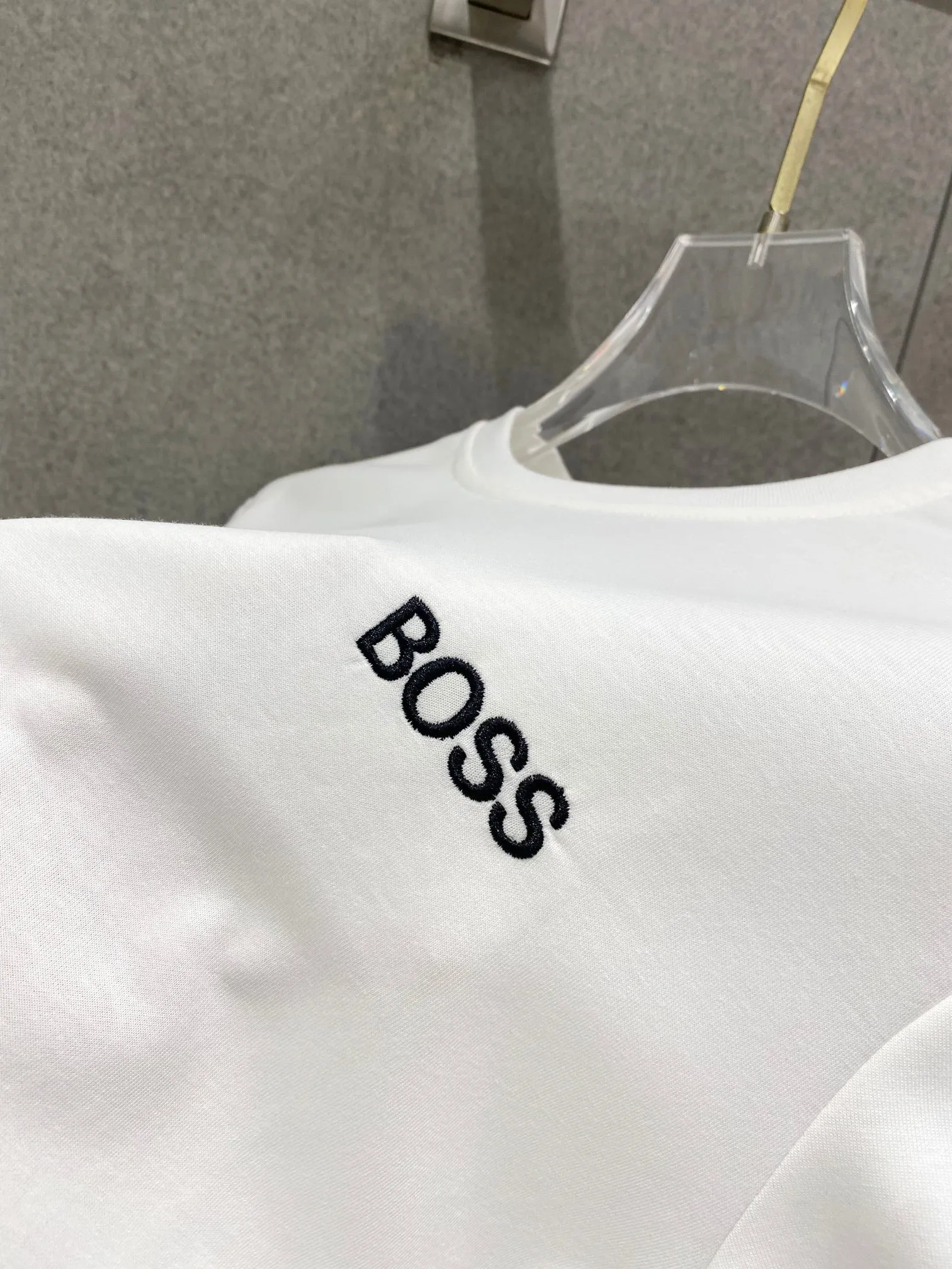 Classic ， Versatile ！ ， Classic logo ， 👍 ！ ， ， ， ， ， ！ ， ！ Sizes M-3XL