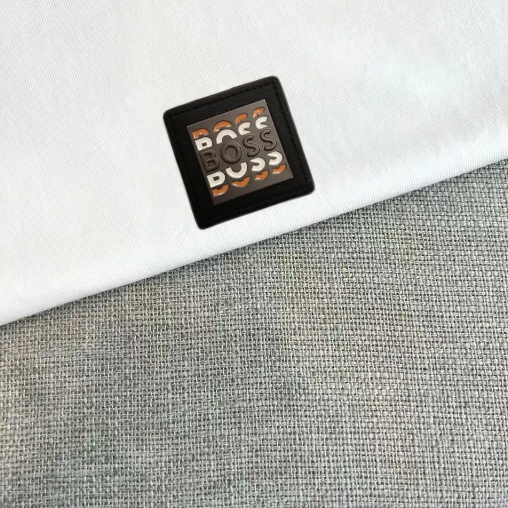 ，Boss 2026 Classic T ， ， ， ， ， 。 ， ， ， ， 。 ， ，Breathable ， 、 。 ， ， ， 。 T ， ， 。2026 ， ， 。S XXL（ 173，140 M ）