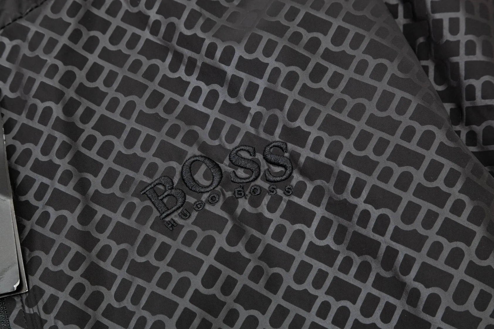 2024 BOSS New Arrival Classic Logo. Quality Classic Versatile ！ ：Black Khaki Sizes:M-4XL