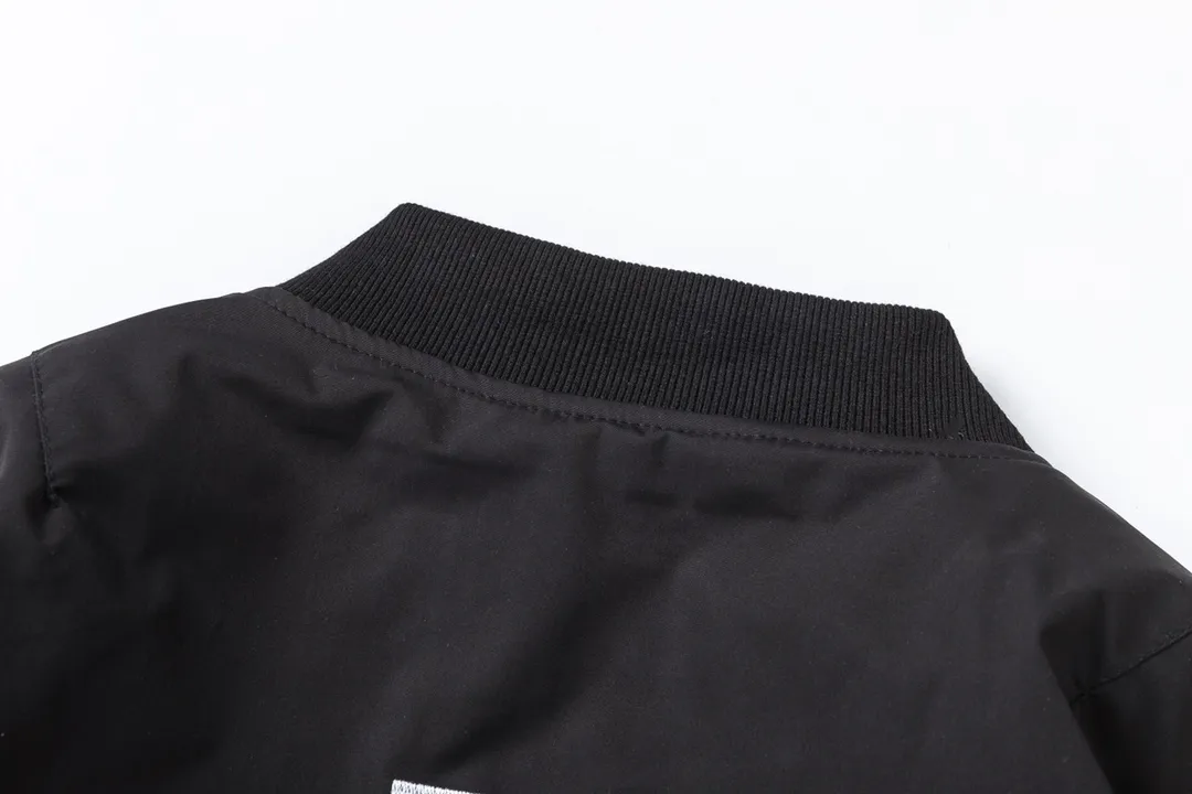 Calvin kleinc K ！ ！ Trino Breathable GORE， ， ， 、 ， ck Logo 。 ， ， ， 。 ！ ：Black Size：S M L XL