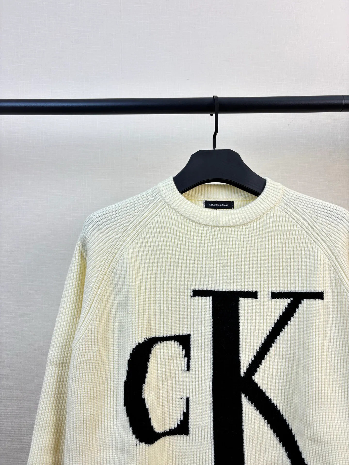 :DC Calvin Klein CK ， Breathable， ， ， ， ， ，， ， ， ， 。 ： Black/Cream White Size： S M L XL