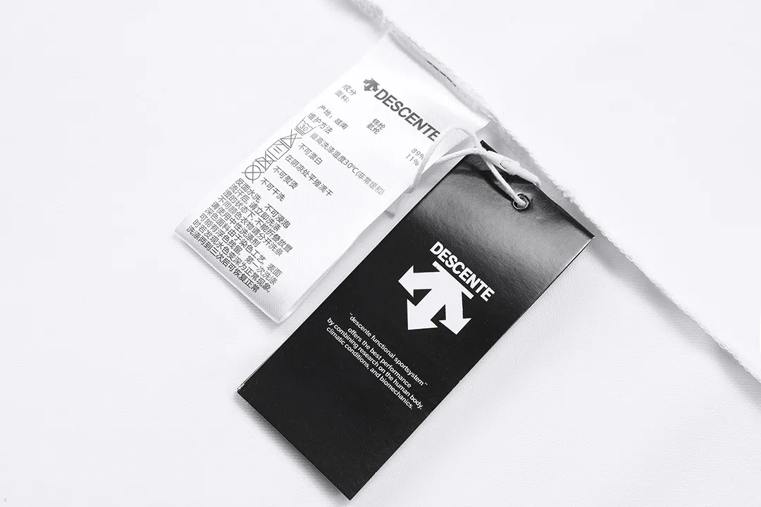 DESCENTE 2025New Arrival logo Breathable Same Style polo logo ：White Size：M-XXXL