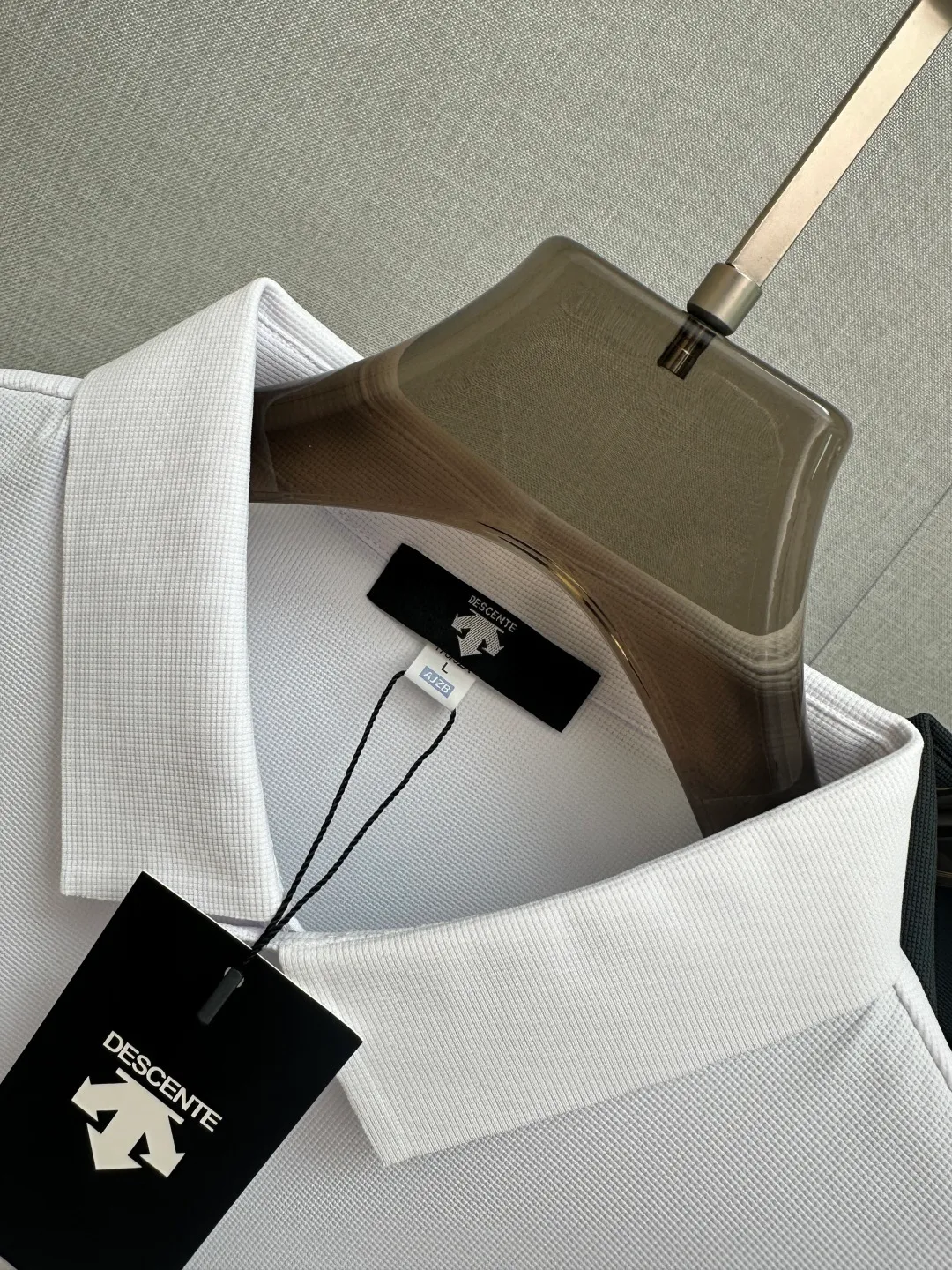 Top Quality 2026 new lapel, original customized fabric, soft to the touch. Top imported private goods, fashionable design and trendy short sleeves, without losing luxury. There is no doubt about the quality. The upper body effect is awesome, luxury official website Same Style! Size:M-4XL