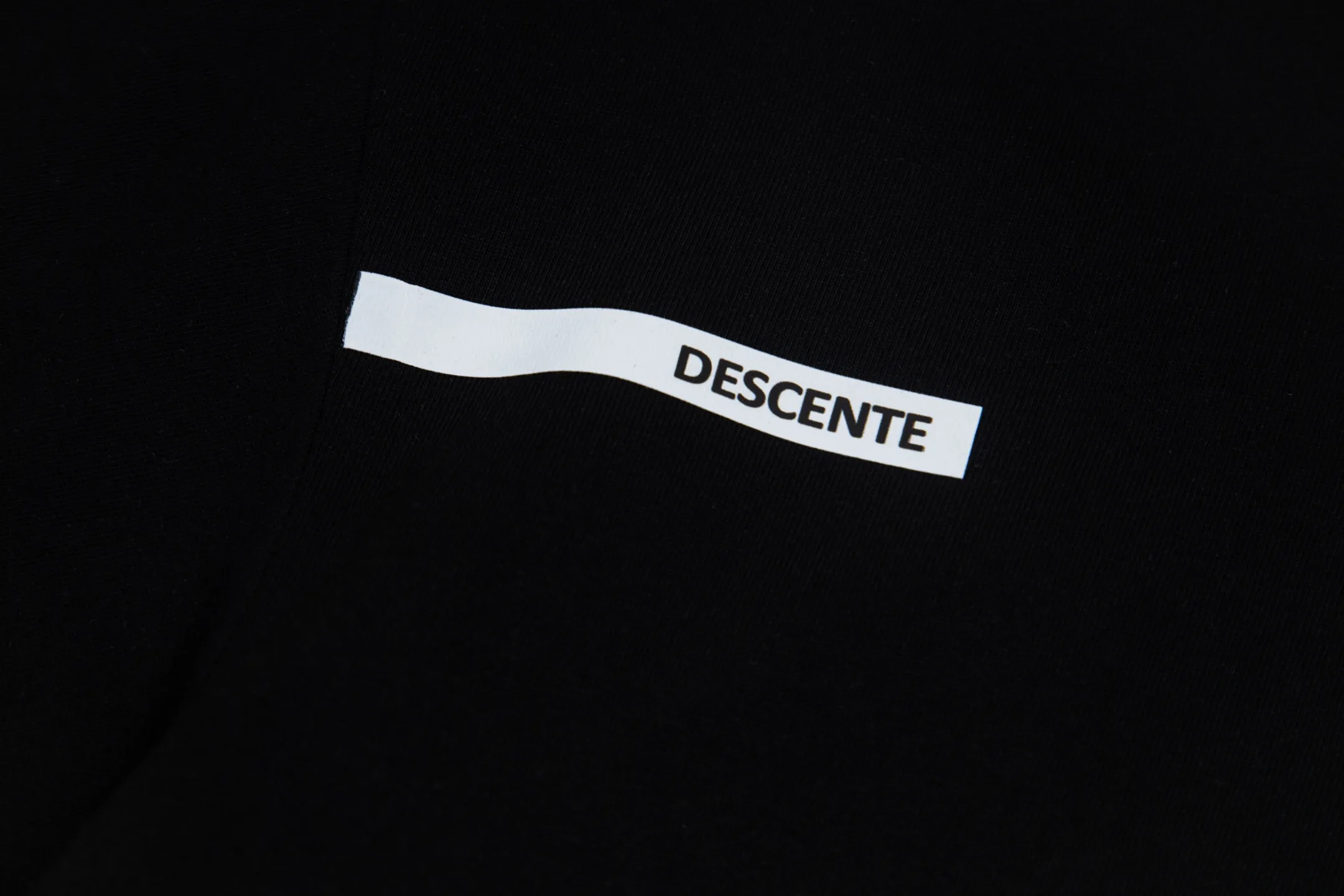 DESCENTE Series g Same Style Sizes：1 2 3 4 :Black White