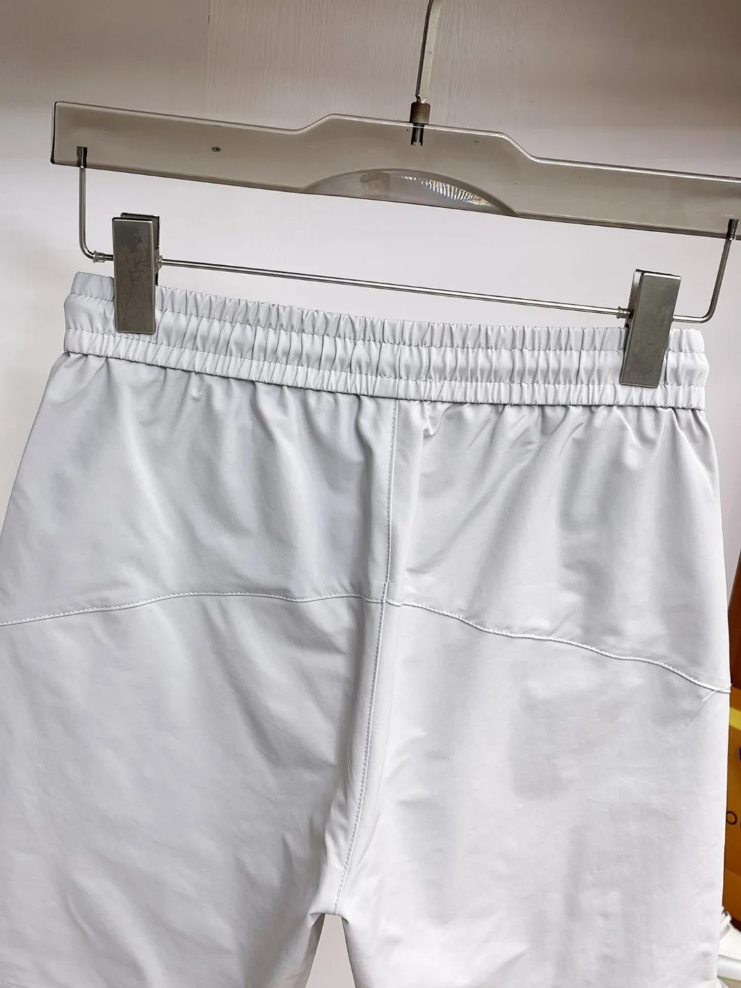 🆕Desante SSNew Arrival pure cotton men's casual shorts, advanced custom-made Breathable fabric, Breathable fabric, extremely stretchy and comfortable, with impeccable details, top-grade accessories, original logo design concept, delicate and soft feel! The upper body fit is awesome! Size: M-XXXL Please state your height and weight when ordering