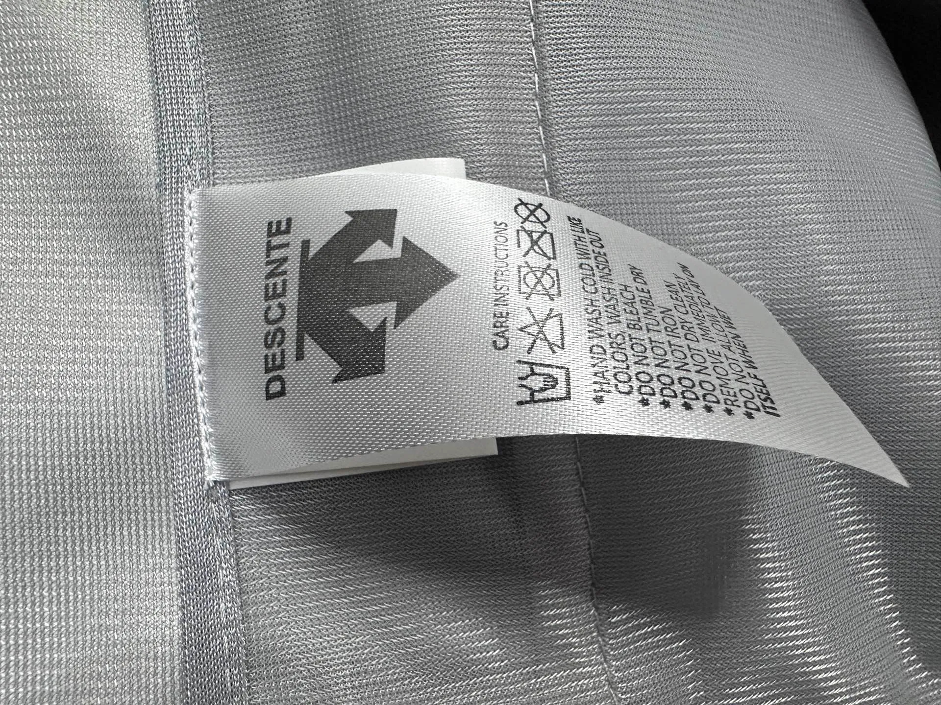 （ ） 2025 New Arrival ！ LOGO ，Classic Size :M-5XL