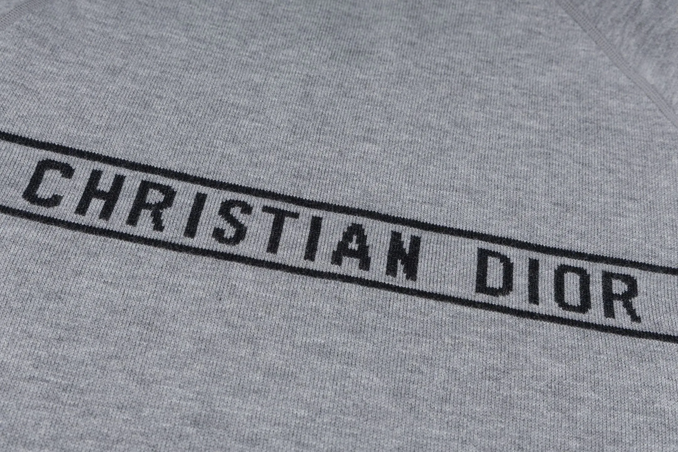 DIOR/ 25FW ， New Arrival Oblique ， 。 ， 。 Oblique ， ， 。 ， 。 ， 。 DIOR 。 ， Quality 。 ， 。 Size:S/M/L/XL