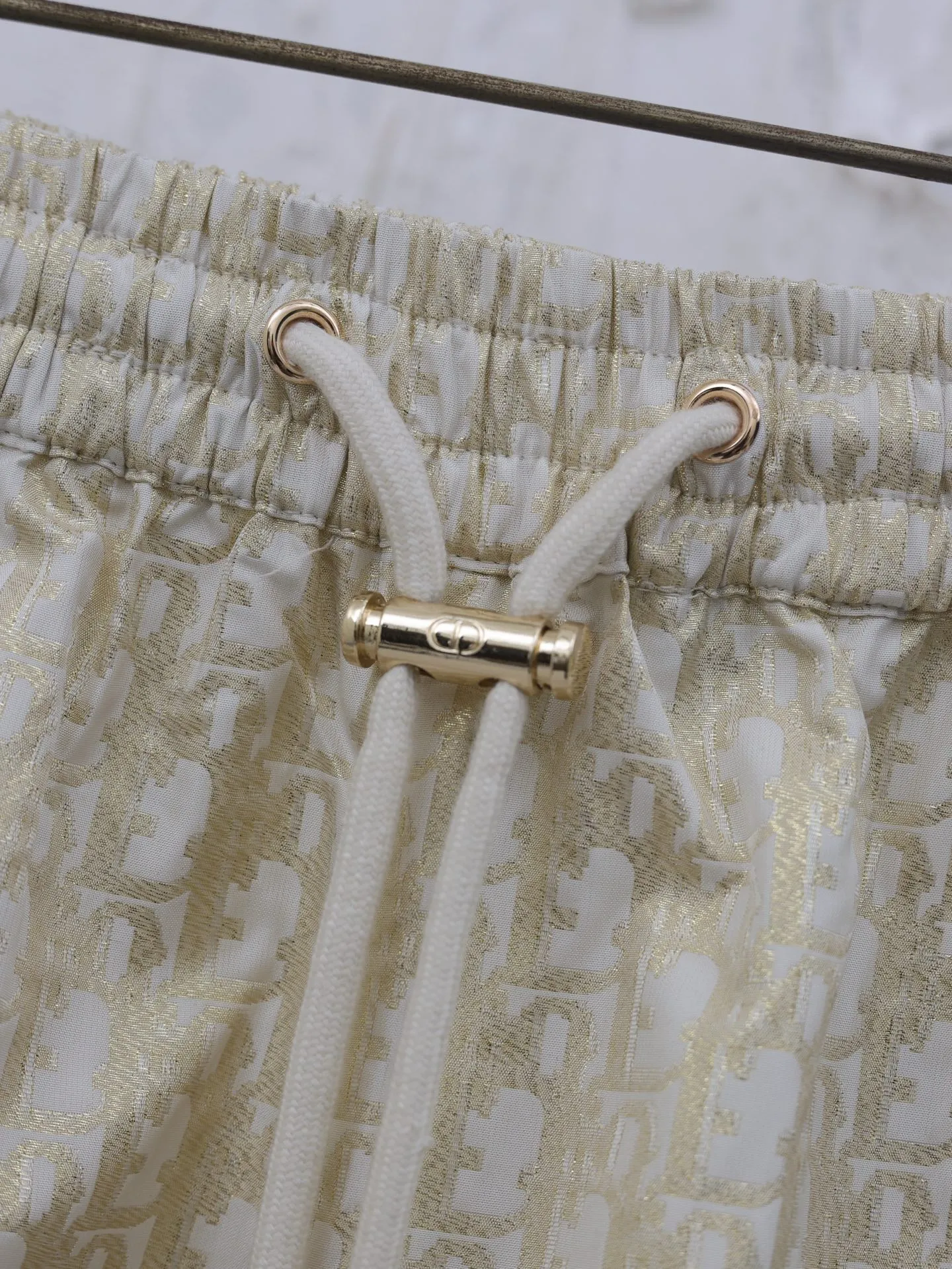 Dio 25New Arrival Gold Gold ， Gold oblique Classic Series Size：S/M/L
