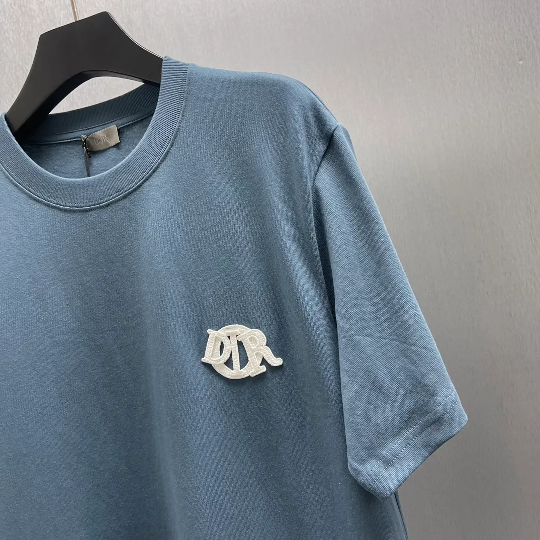 CD logo T Size : S-XL Dior Charm T Classic Dior 。 Beige ， ， Dior Charm 。 ， 。