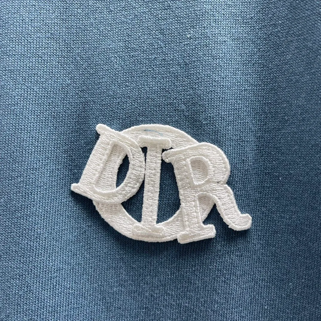 CD logo T Size : S-XL Dior Charm T Classic Dior 。 Beige ， ， Dior Charm 。 ， 。