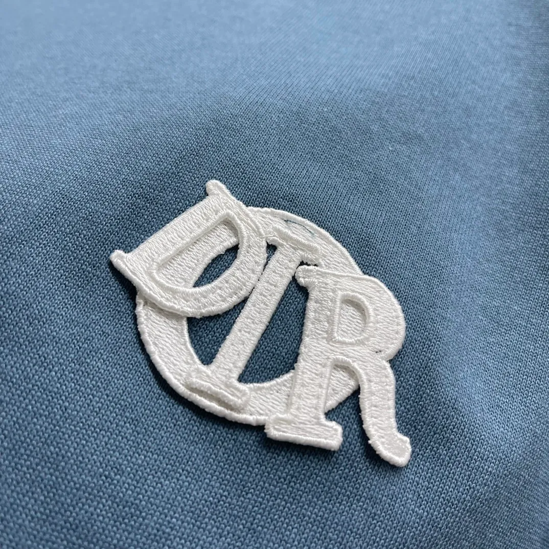 CD logo T Size : S-XL Dior Charm T Classic Dior 。 Beige ， ， Dior Charm 。 ， 。