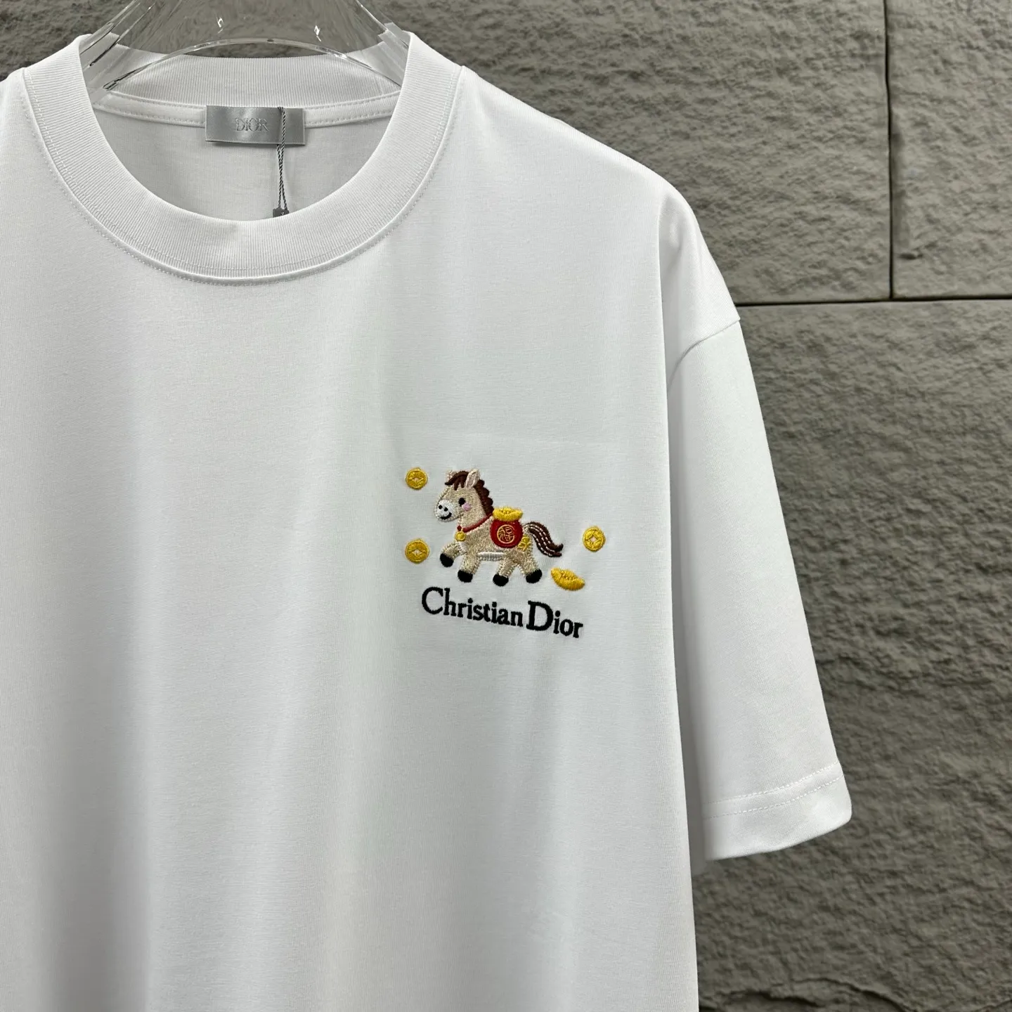 Dio 2026 New Arrival ， ， ！Classic T Same Style ：Black White Red Size： S （90-130 ） M （120-150 ） L （140-165 ） XL （160-180 ） XXL （180 ）