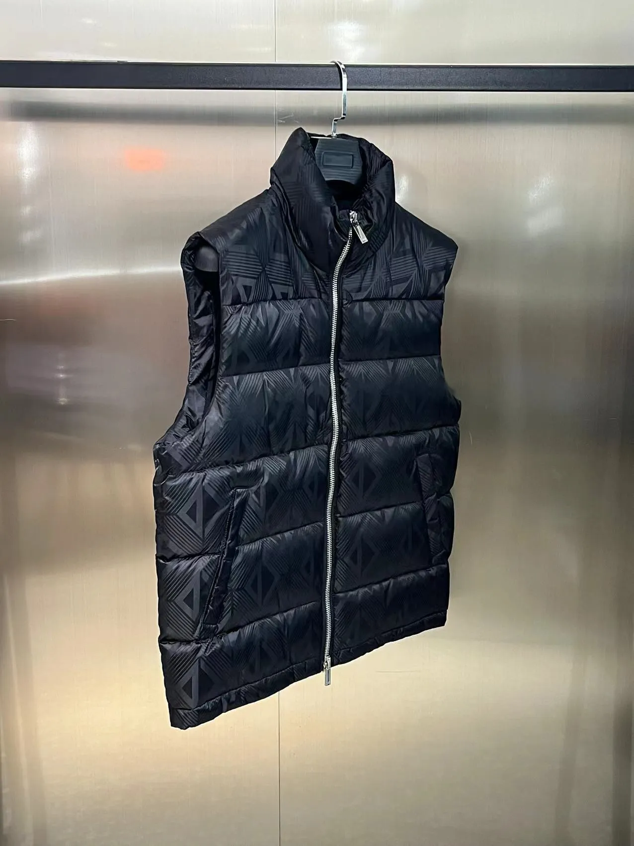 DIOR DRClassic ✌️ 👏🥰 Versatile 🉑 。😄 、 Versatile～ ：Black、Navy Blue Size：44-52