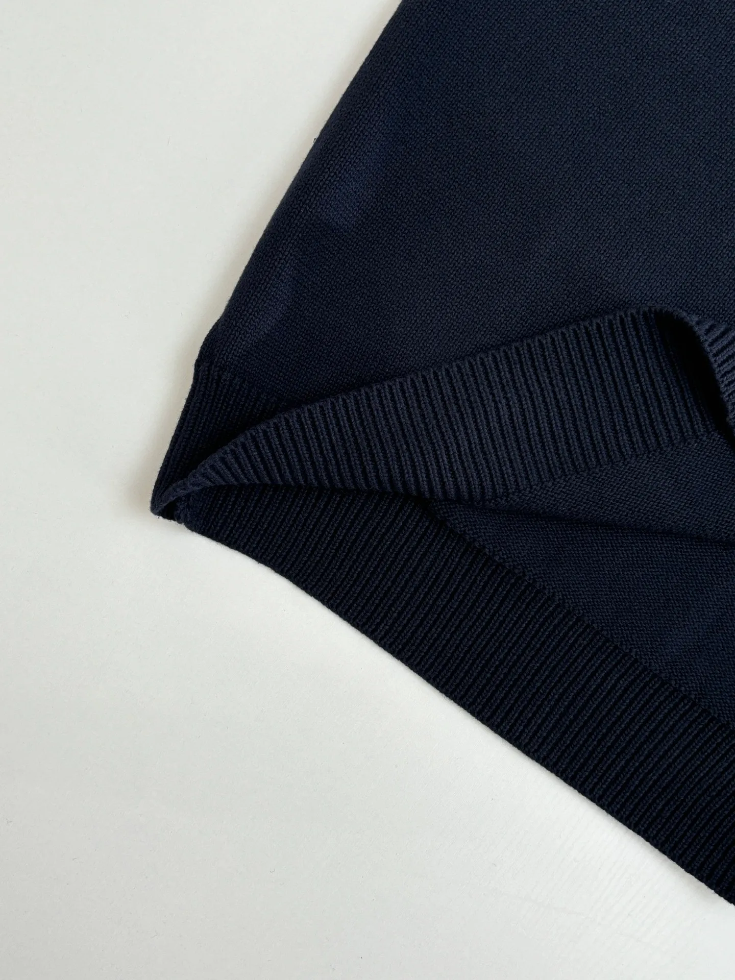 Dio 25Fw New Arrival 13, ， 16 ， ， 7 。 3D ， ， Premium。 DIOR AND HYLTON NEL Series Dior For My Real Friends 。 Blue ， ， 。 Size：S/M/L