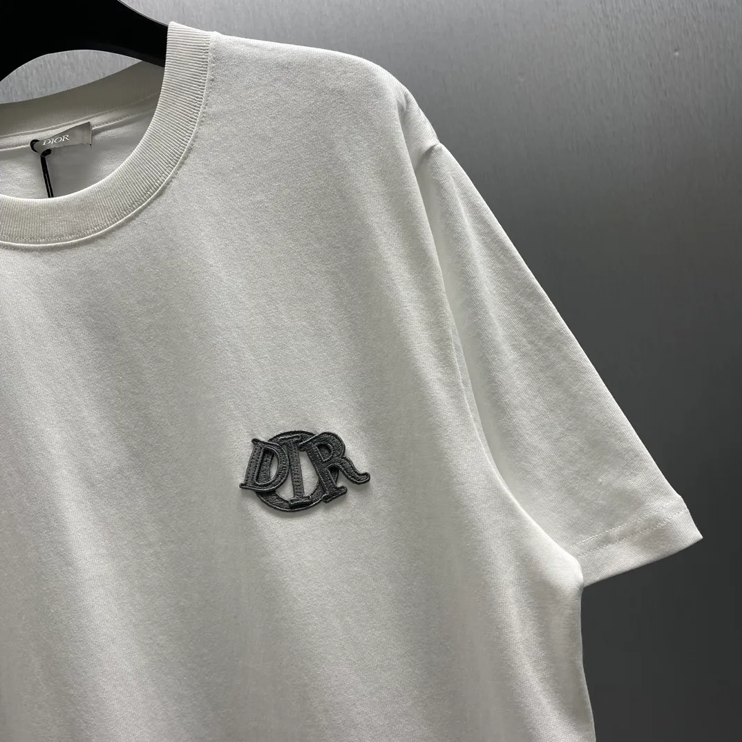CD logo T Size : S-XL Dior Charm T Classic Dior 。 Beige ， ， Dior Charm 。 ， 。