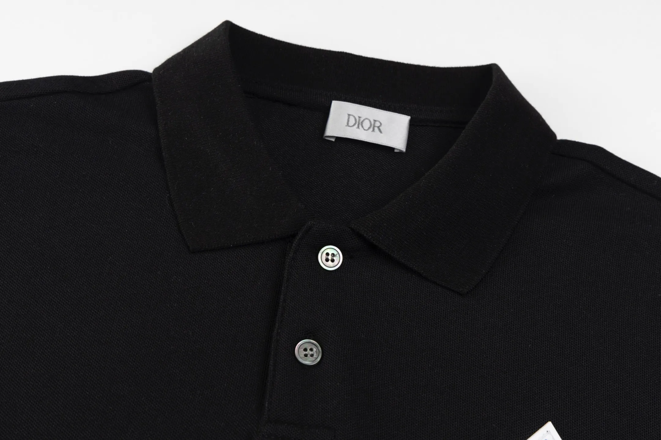 【 . Quality】 DIOR Diamond POLO Black Dior Diamond 1: “Dior ” 2: 1:1 1:1 ( ) ：8847# ：White Black Size：XS S M L