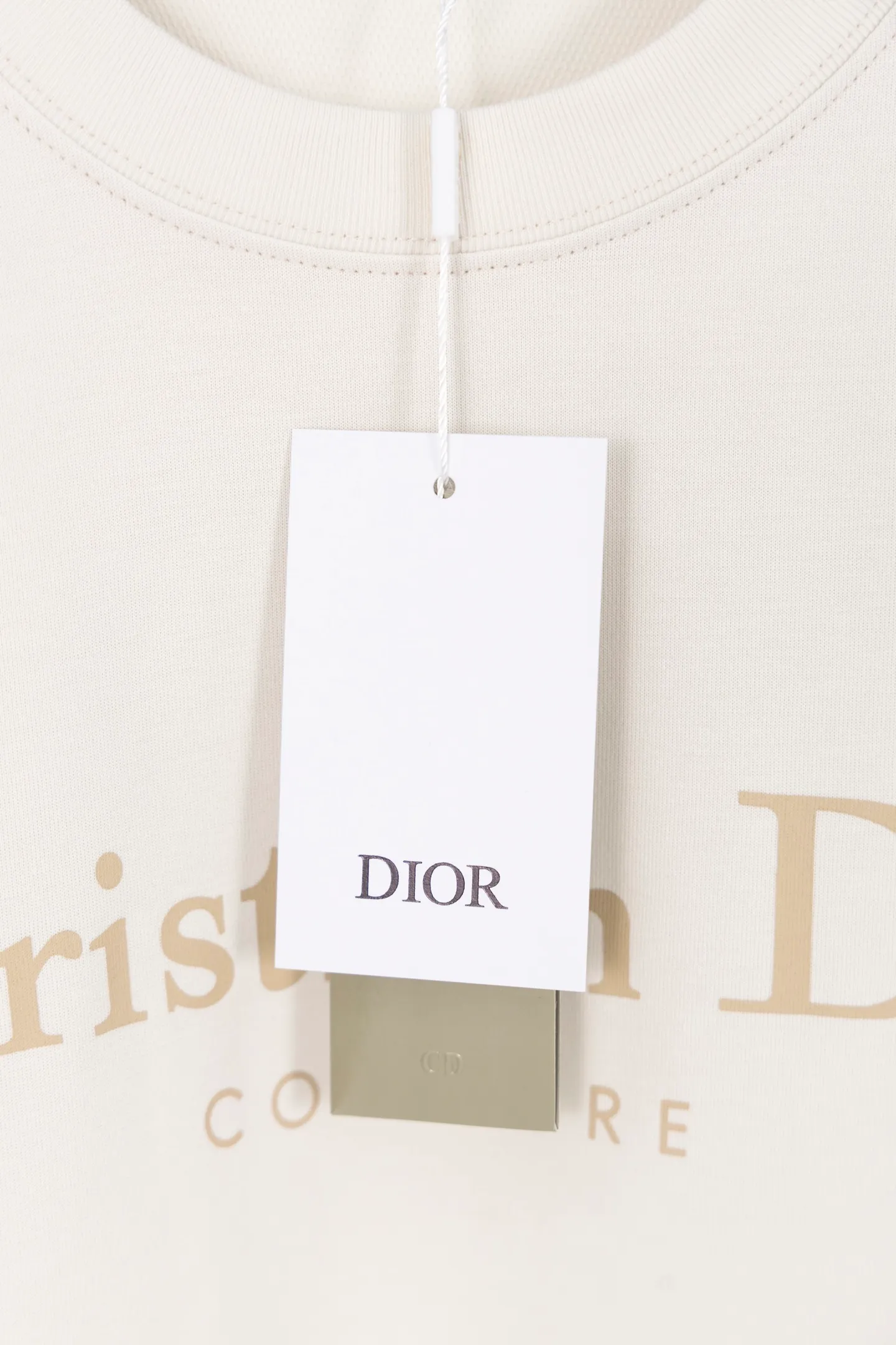 【 . Quality】 DIOR 25New Arrival T Cistian Couture T Series ， Classic 。 ， Cistian Couture 。 ， 。 32 100% ( ) 1x 1 ( ) 1:1 1:1 ( ) ：8853# ：White Black Blue Size：XS S M L